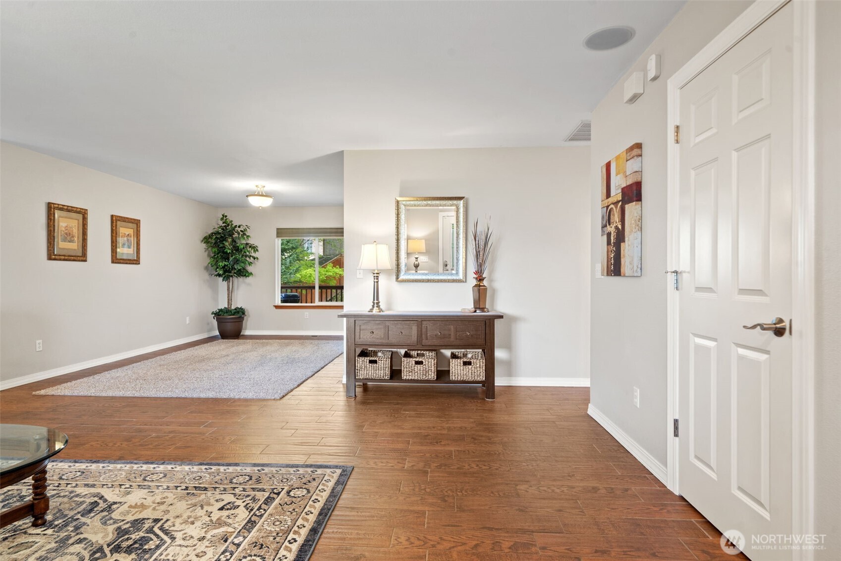 19766 Garnet Court NE