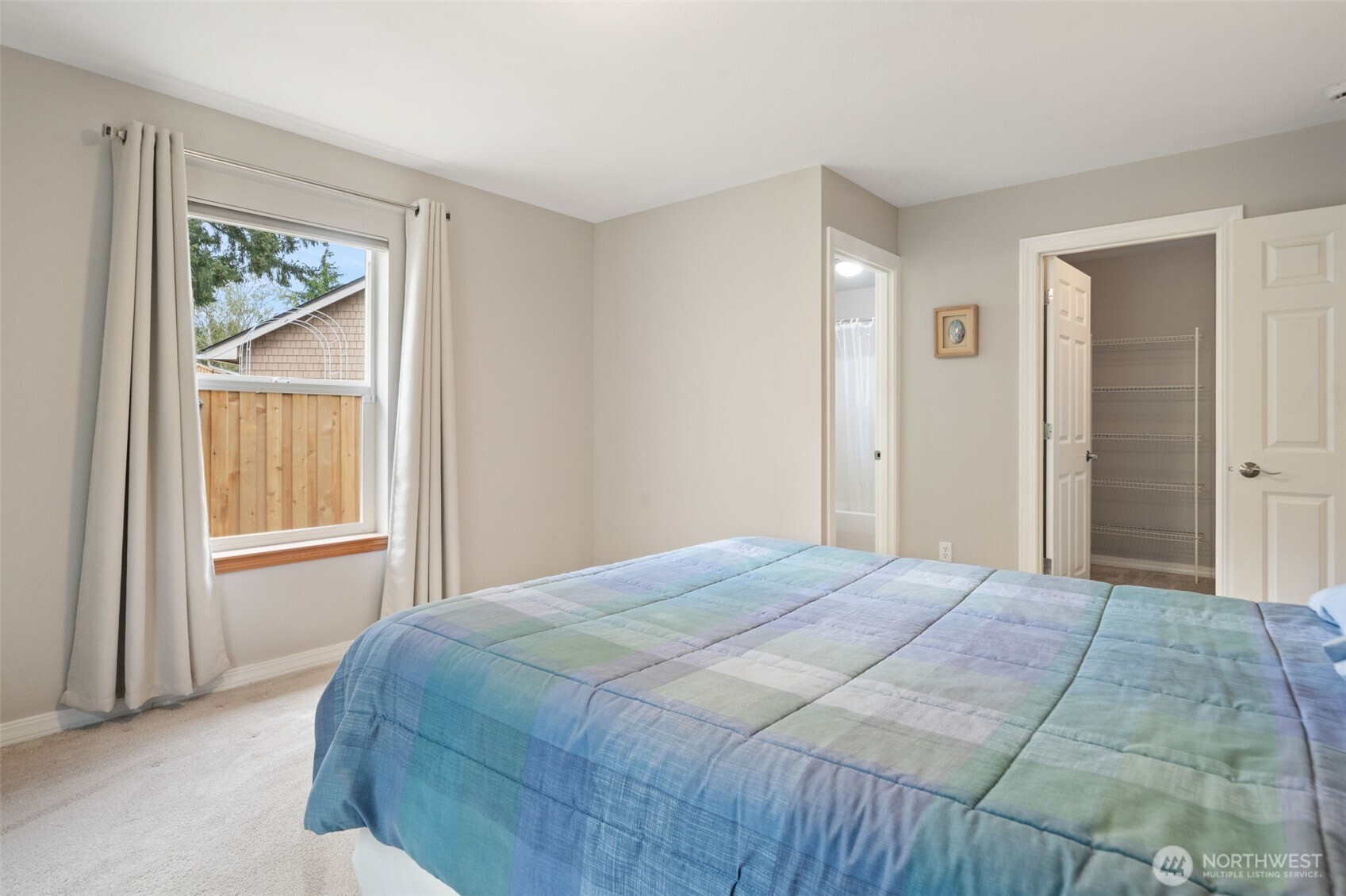 19766 Garnet Court NE