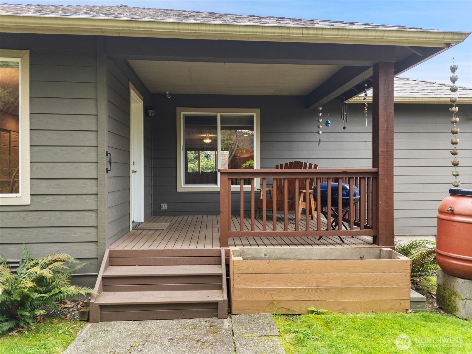 19766 Garnet Court NE