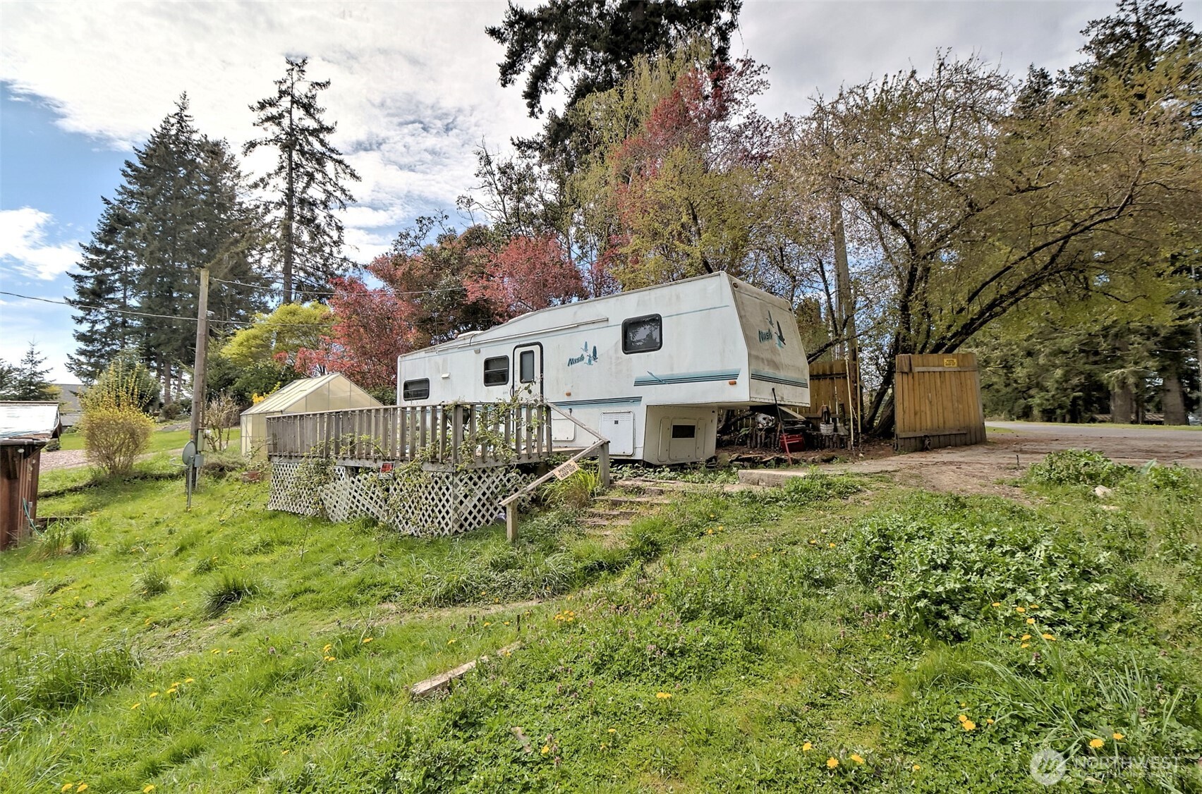721 E Stretch Island Road S