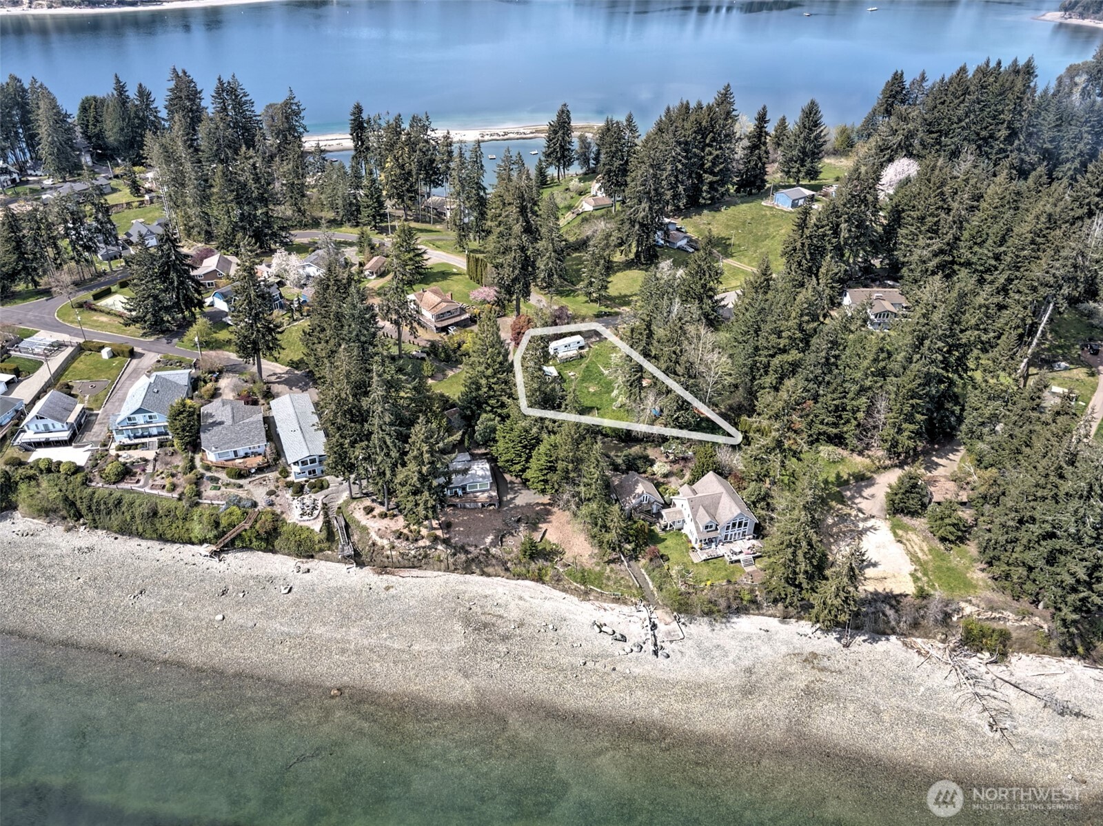 721 E Stretch Island Road S