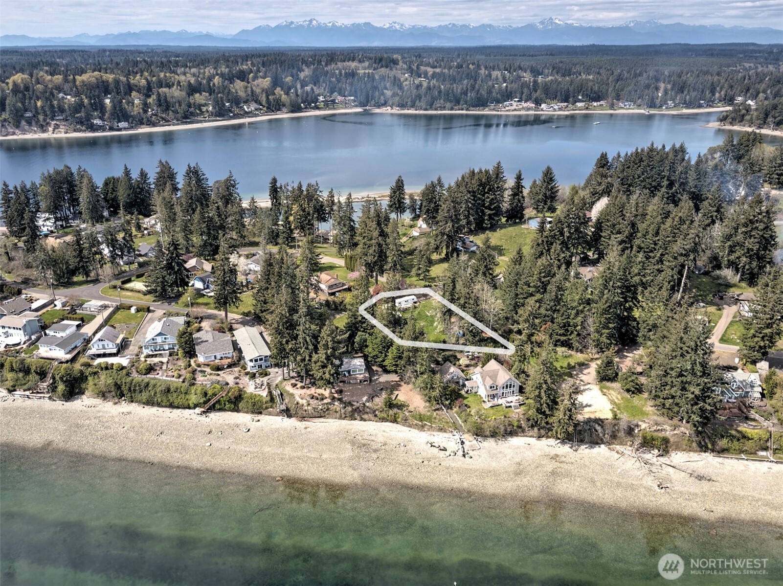 721 E Stretch Island Road S