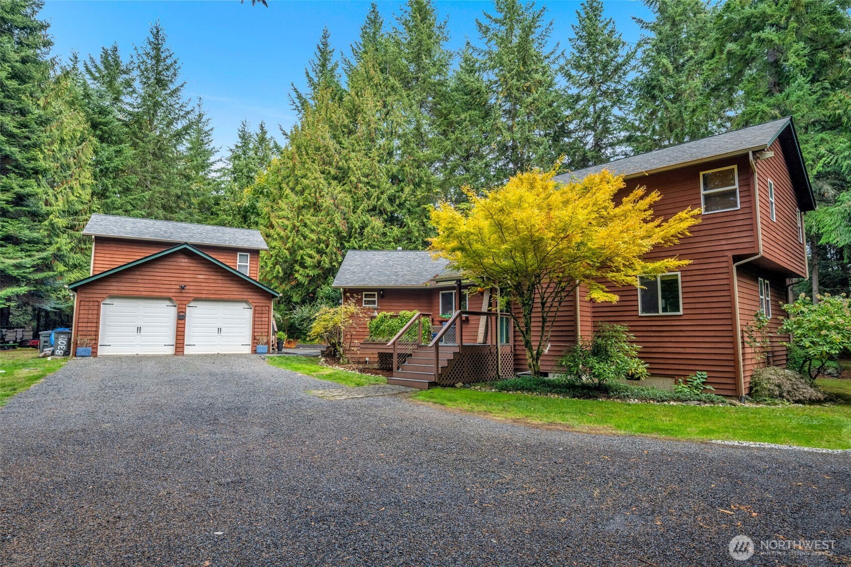 1038 NE Blue Ridge Drive