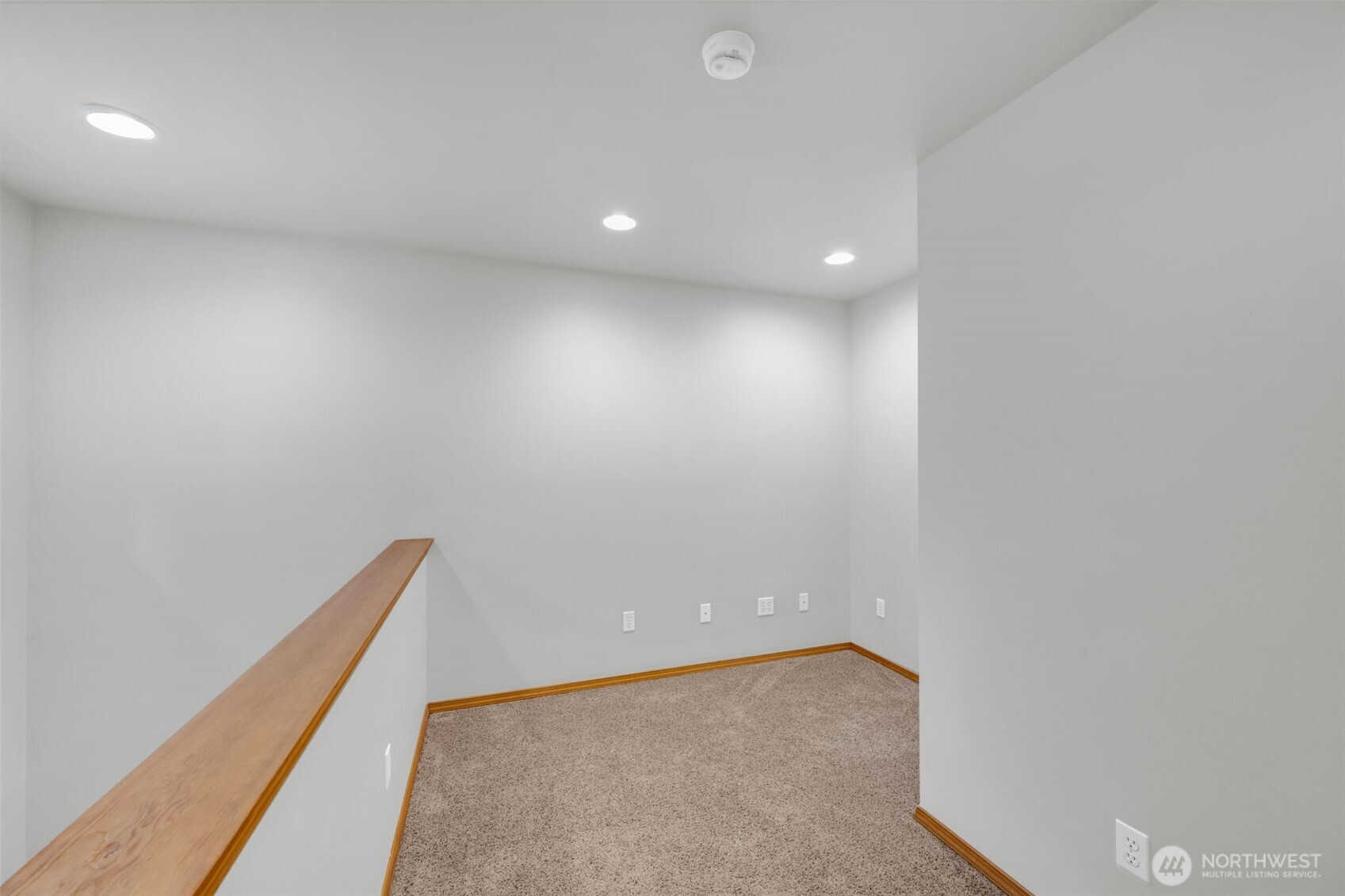 1038 NE Blue Ridge Drive