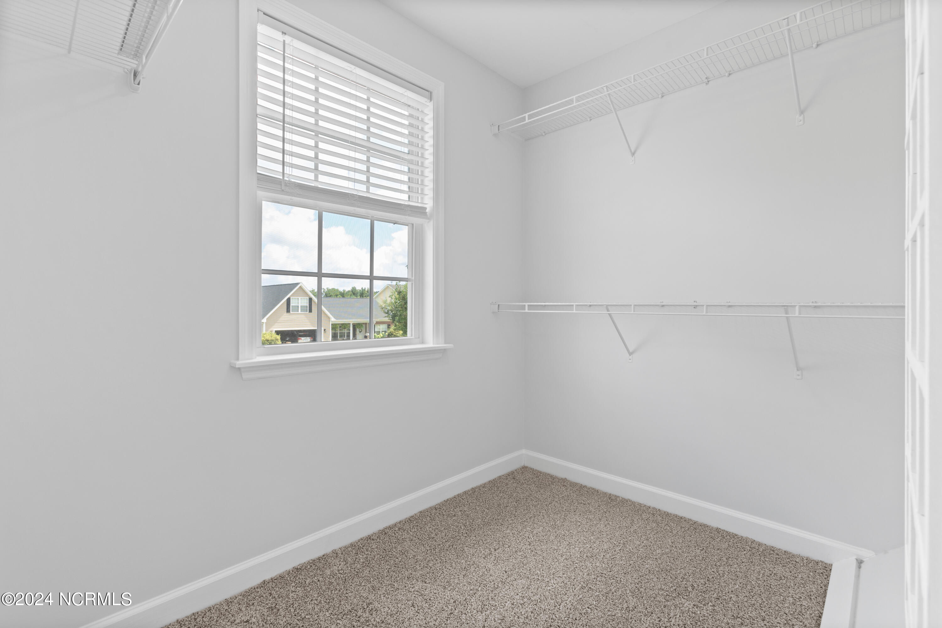 502 Pearl Valley Court