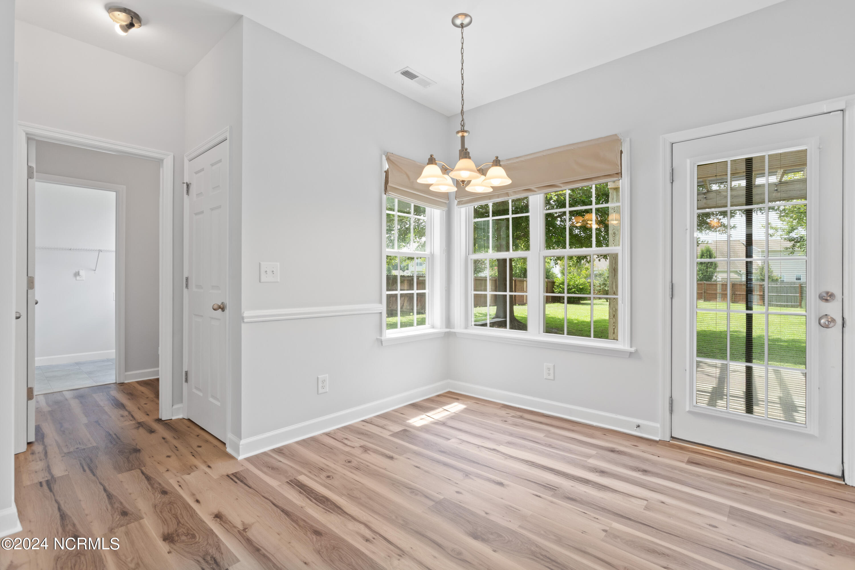 502 Pearl Valley Court