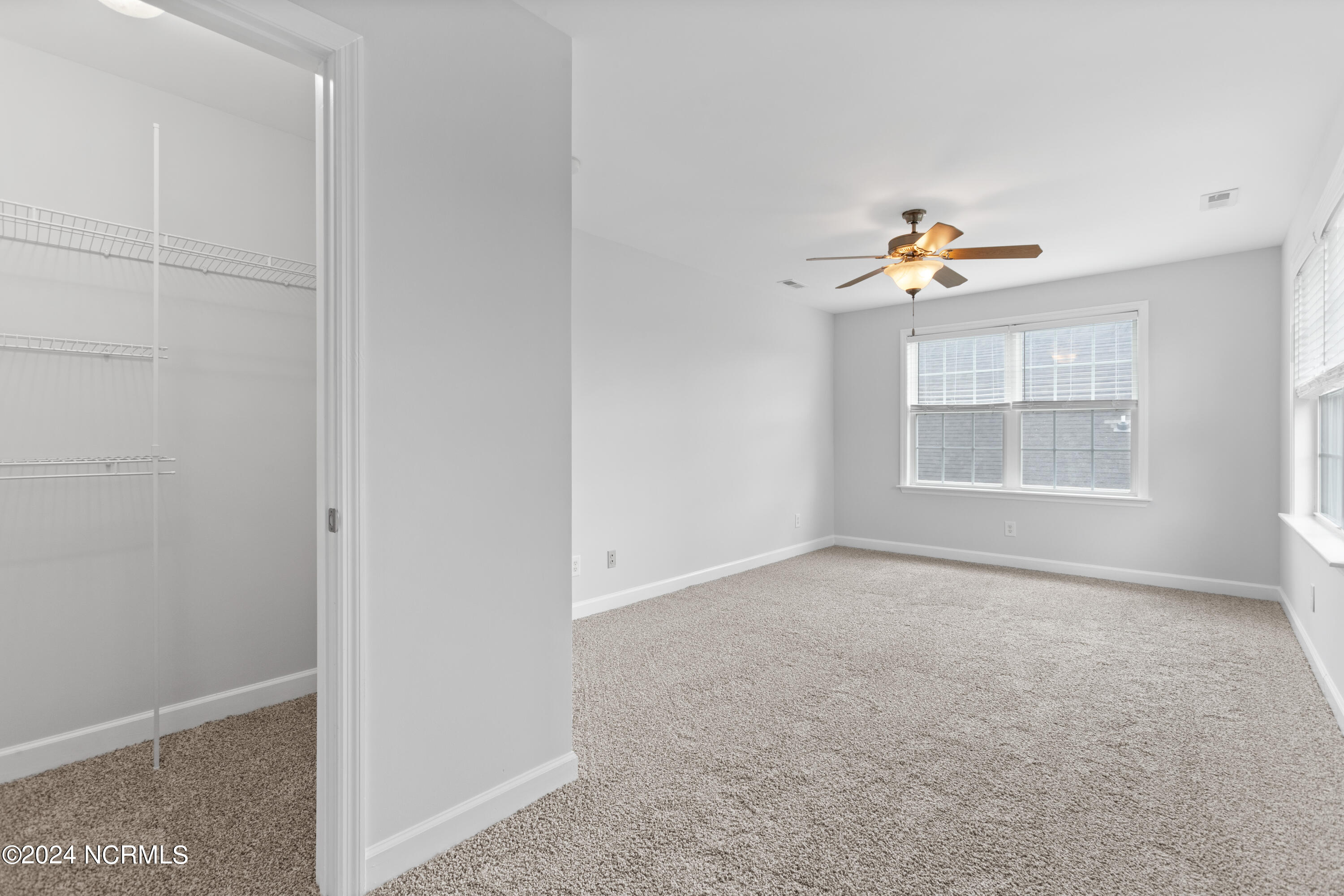502 Pearl Valley Court