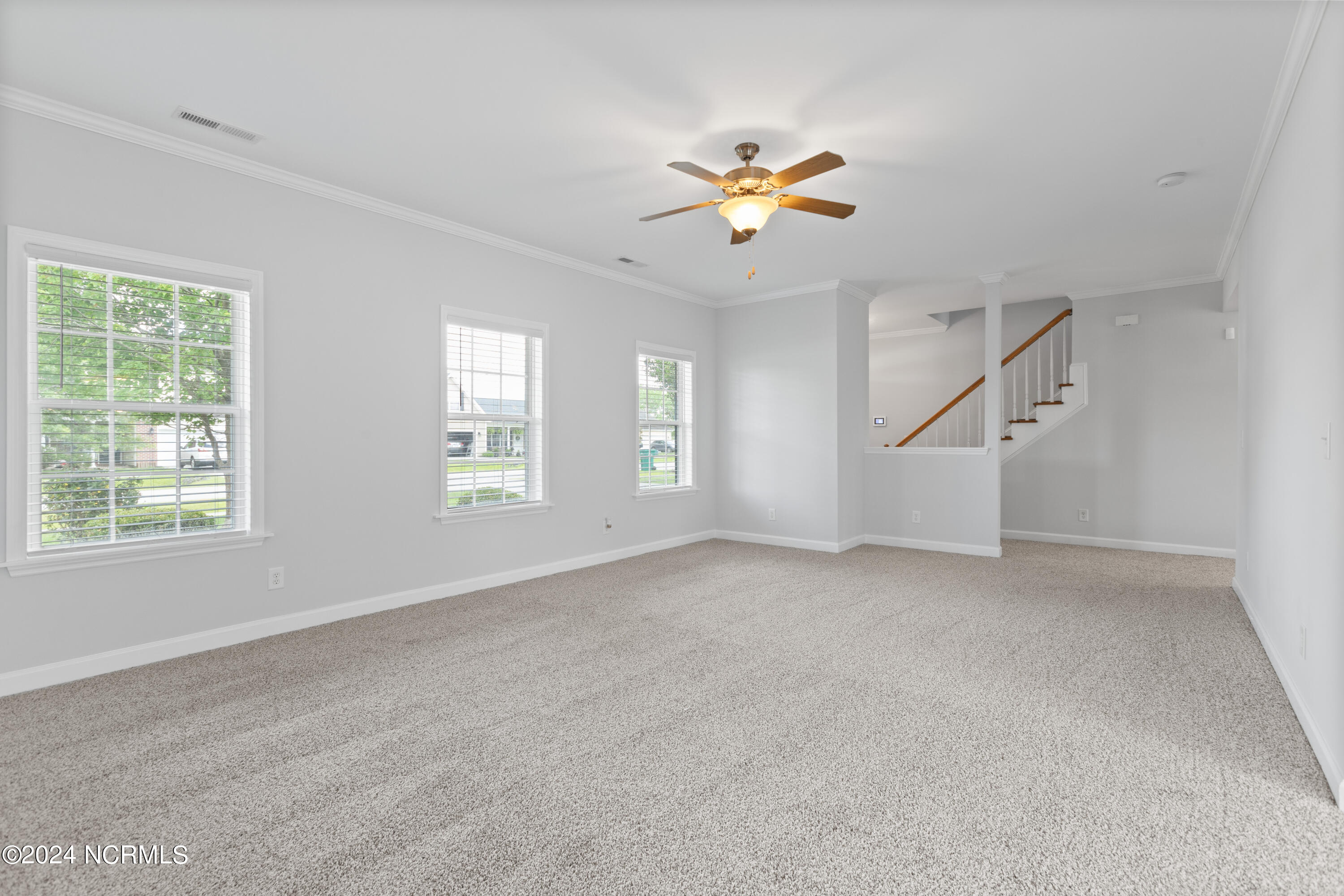 502 Pearl Valley Court