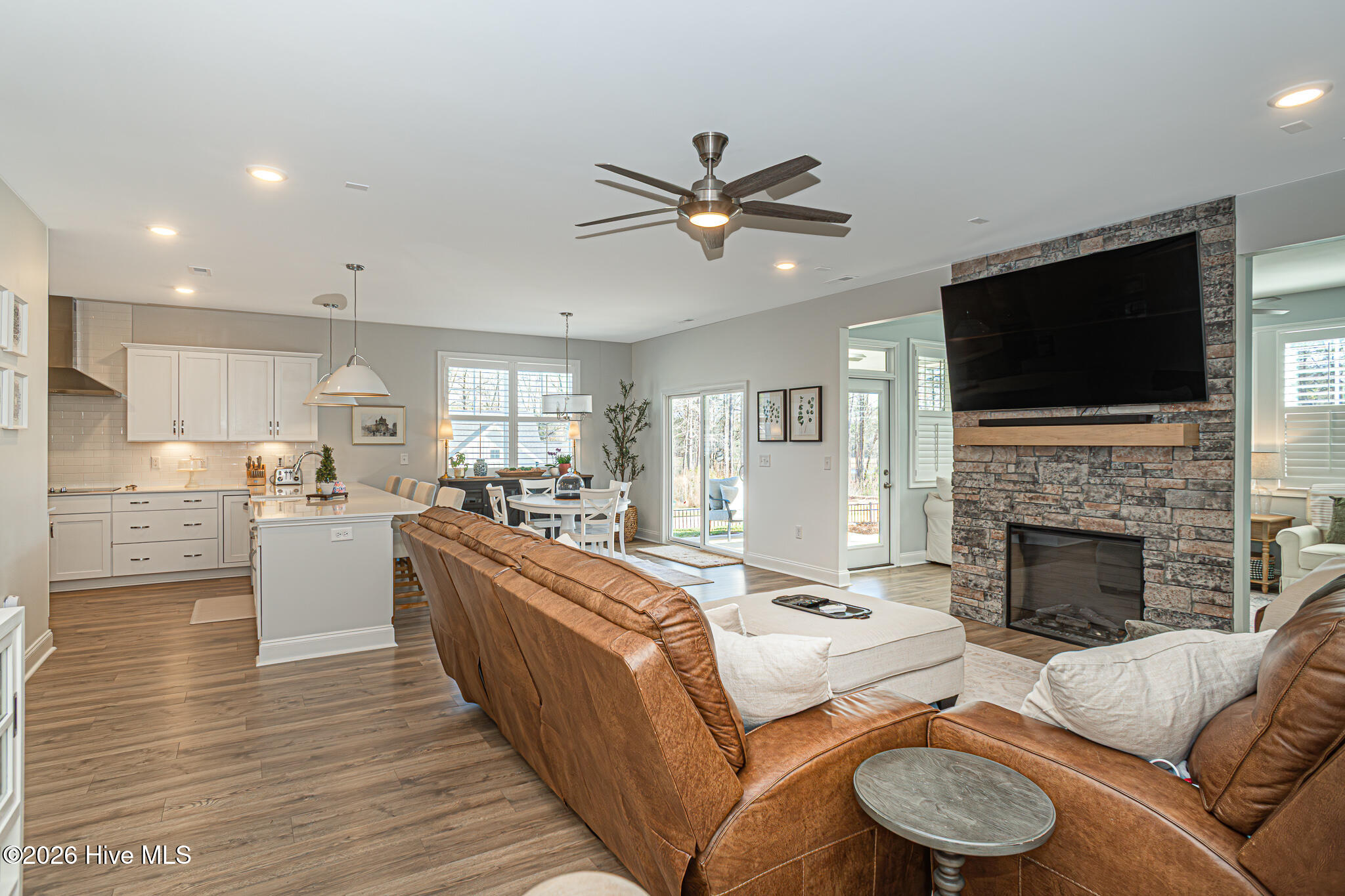 1528 Salters Lane