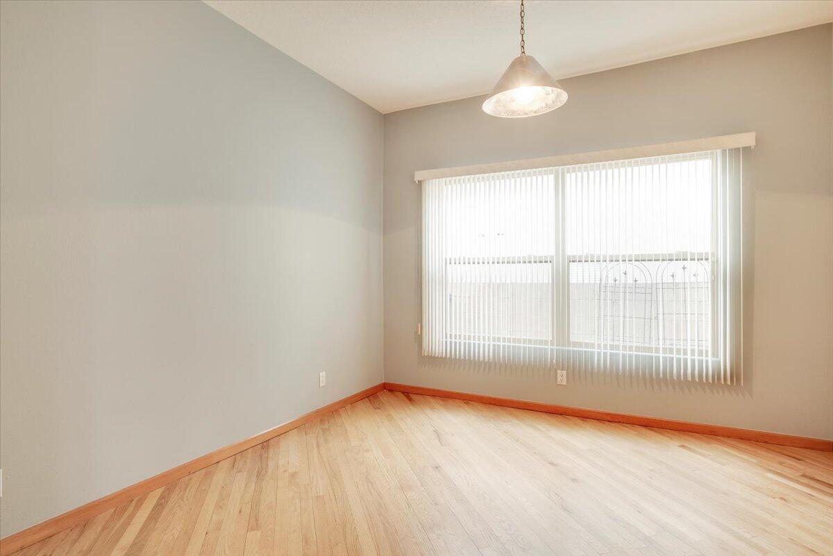 12905 THOMTE Road NE