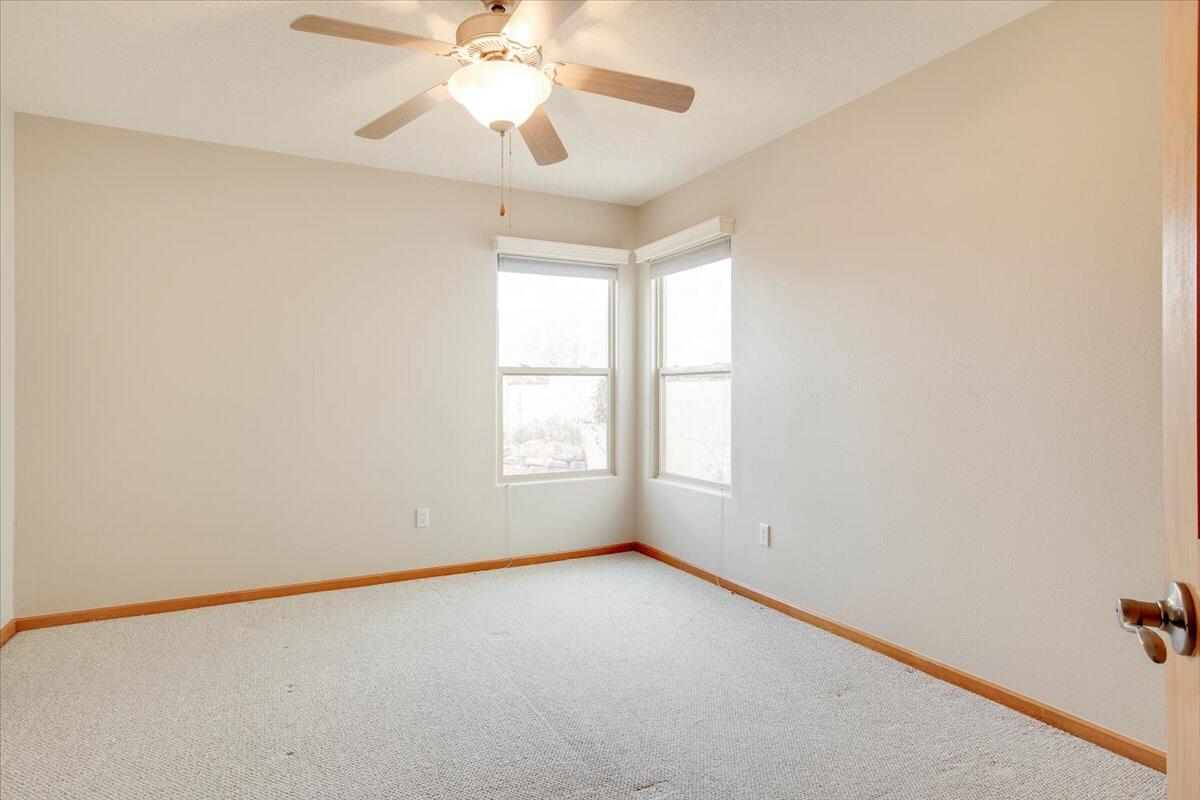 12905 THOMTE Road NE