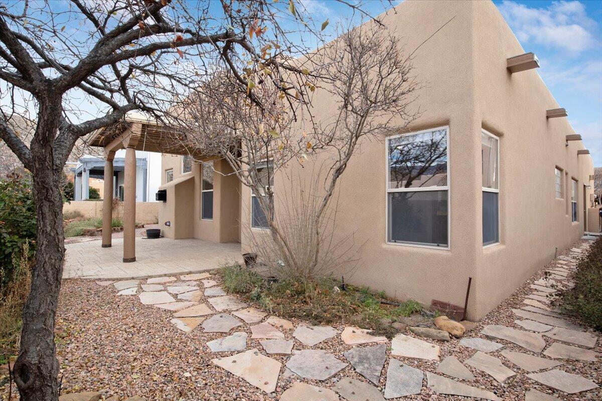 12905 THOMTE Road NE