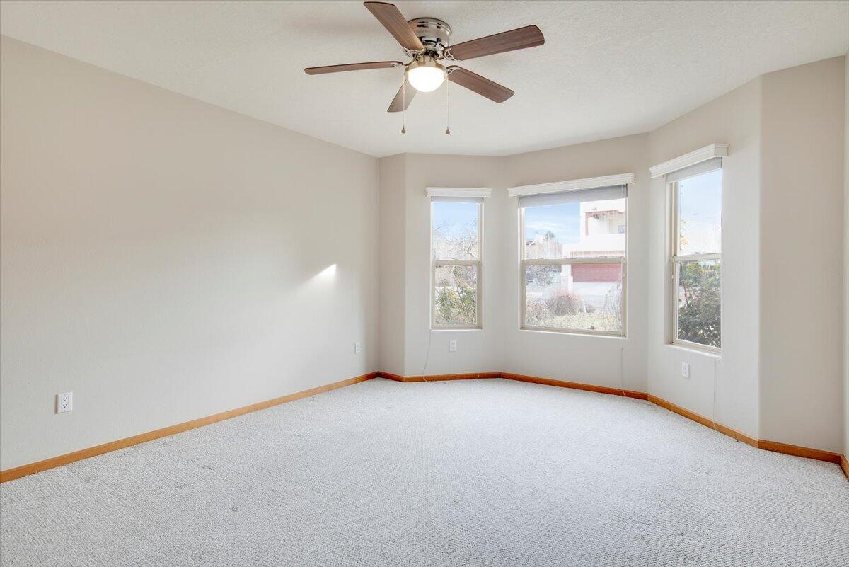 12905 THOMTE Road NE