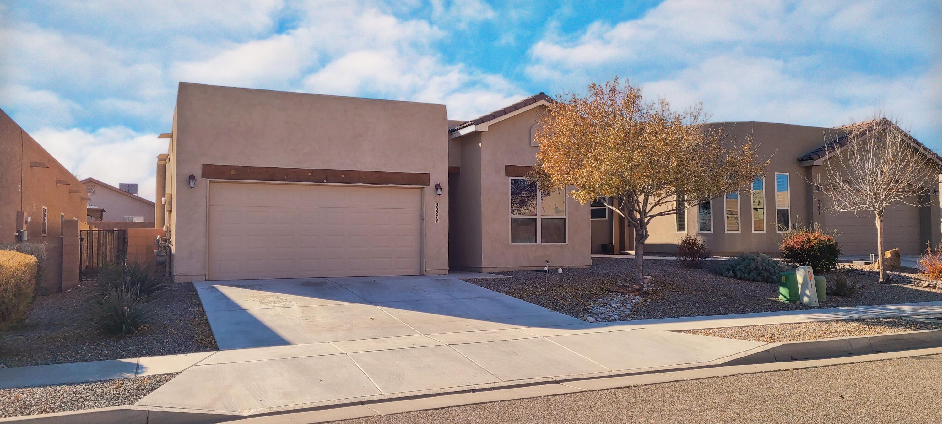 9527 CALLE CHAMISA NW