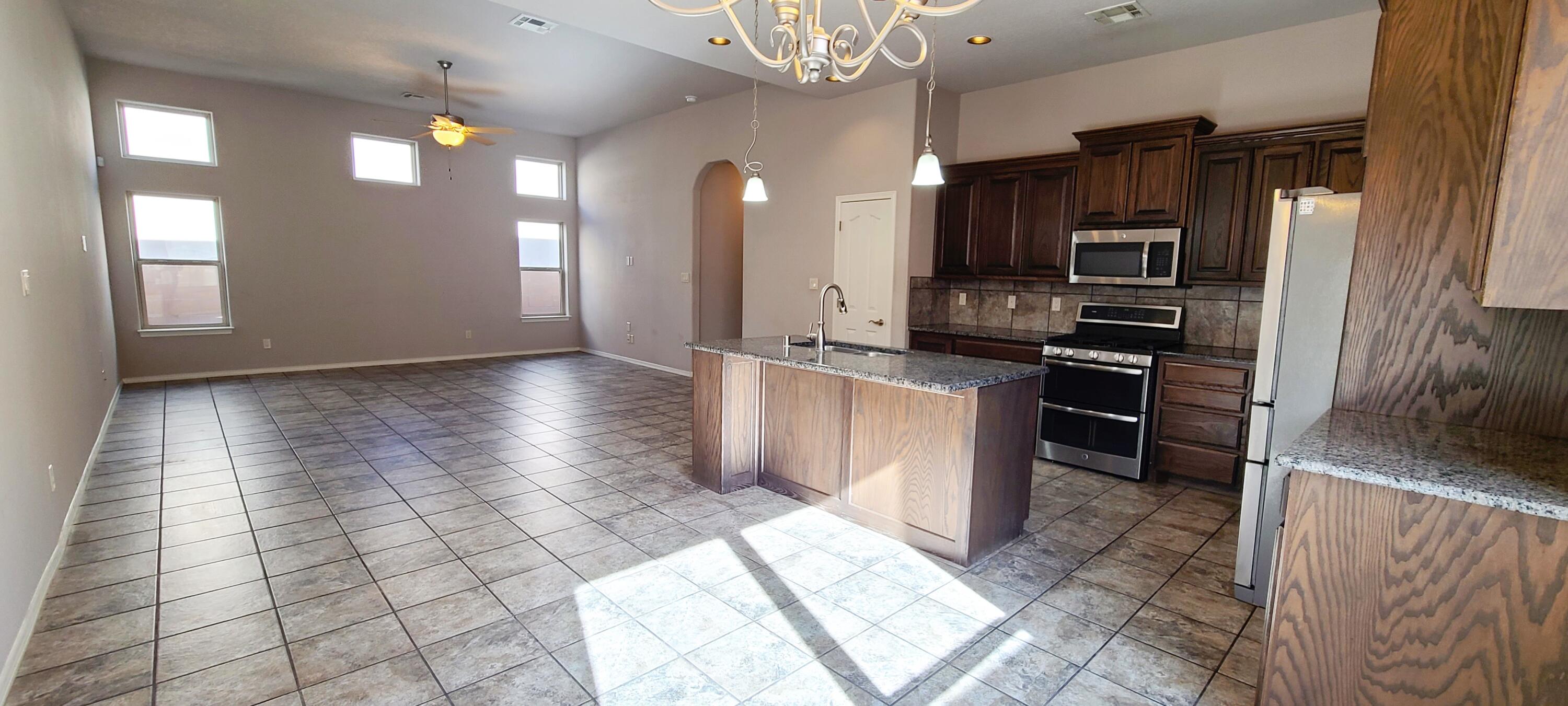 9527 CALLE CHAMISA NW