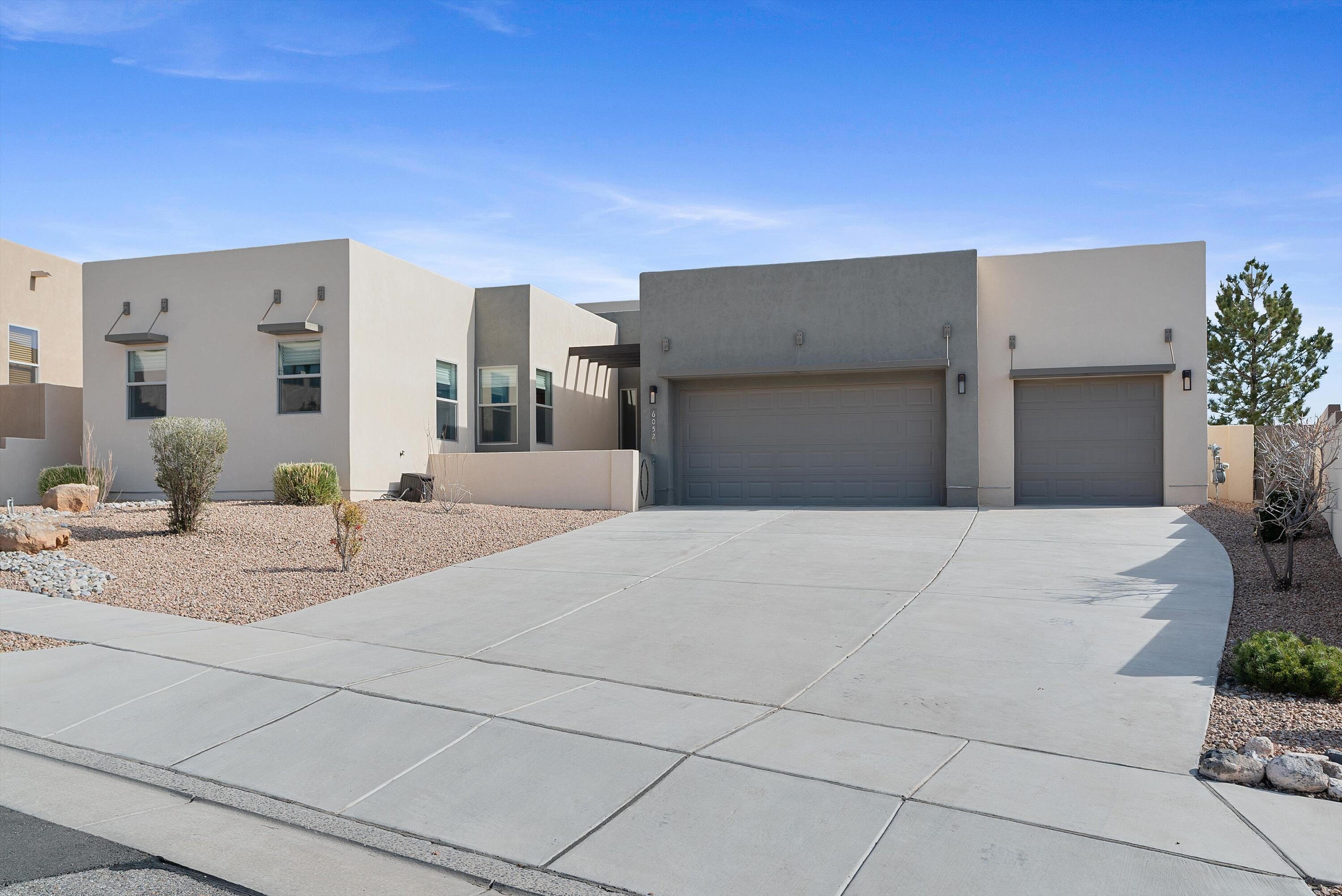 6052 Redondo Sierra Vista Ne