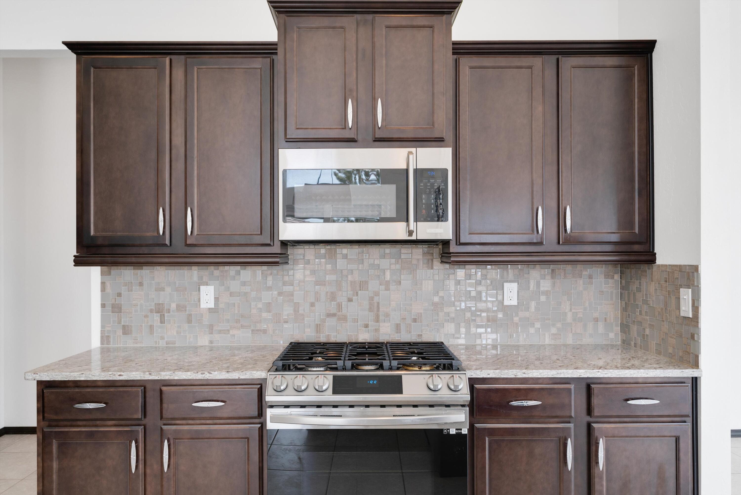 6052 Redondo Sierra Vista Ne