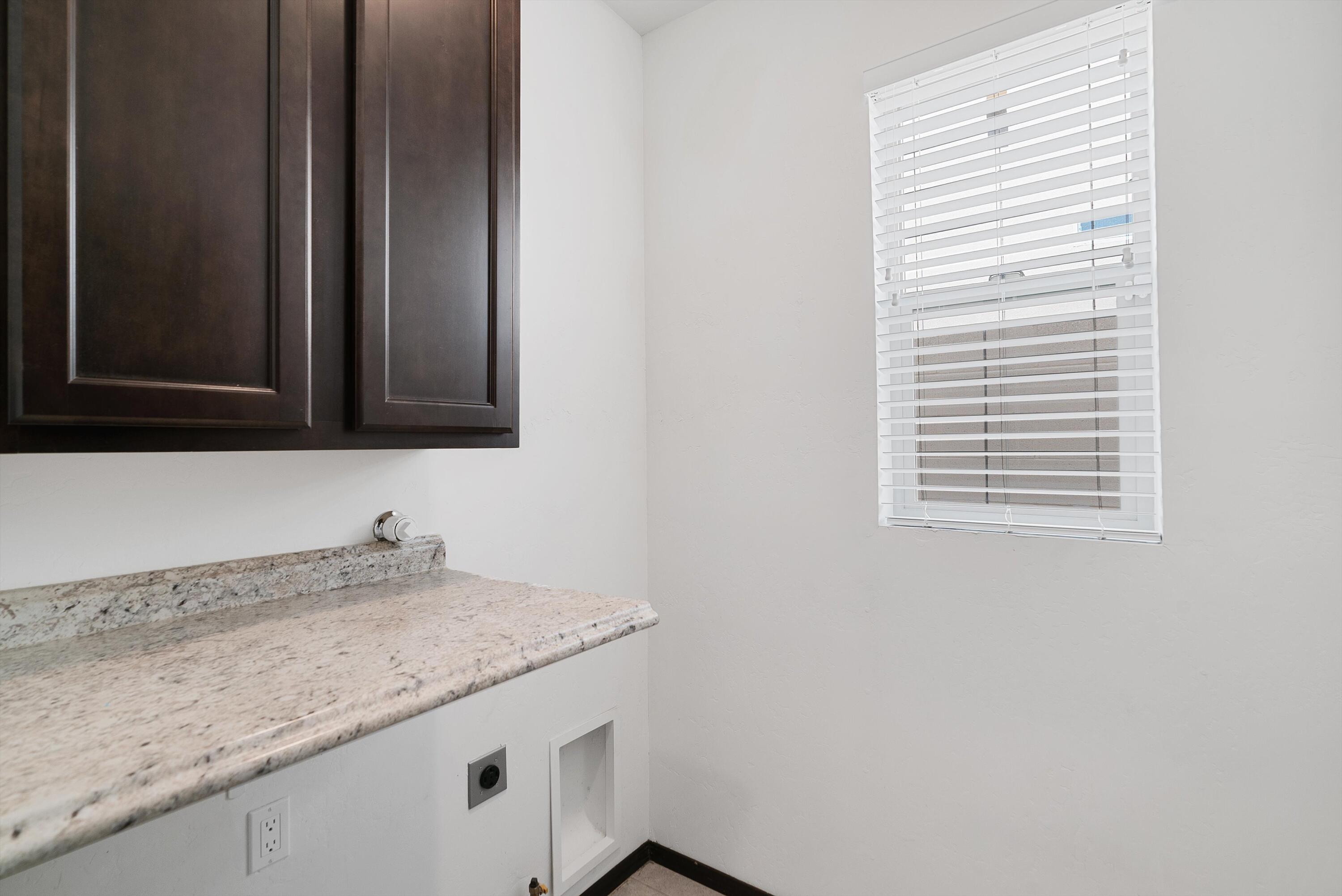 6052 Redondo Sierra Vista Ne