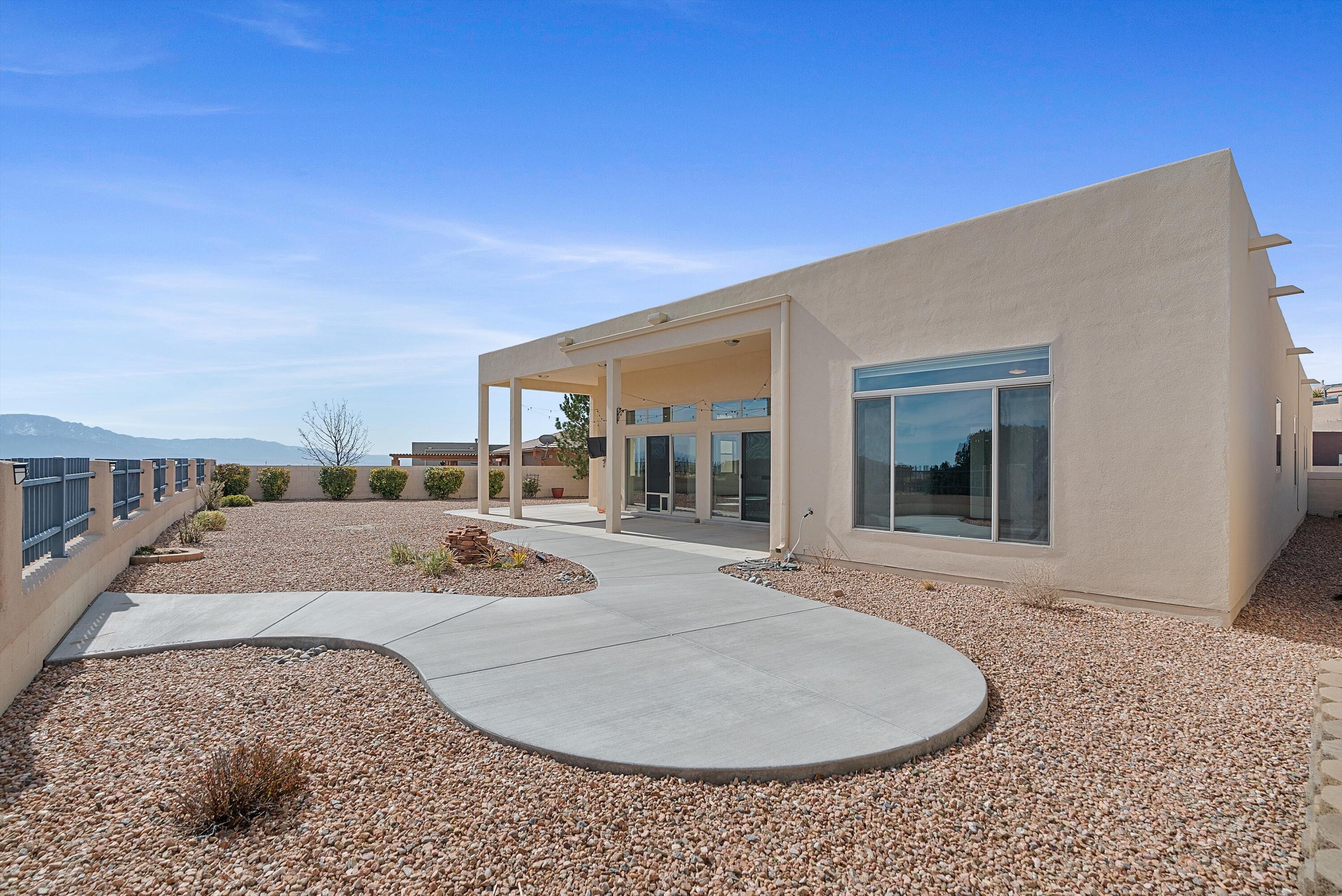 6052 Redondo Sierra Vista Ne