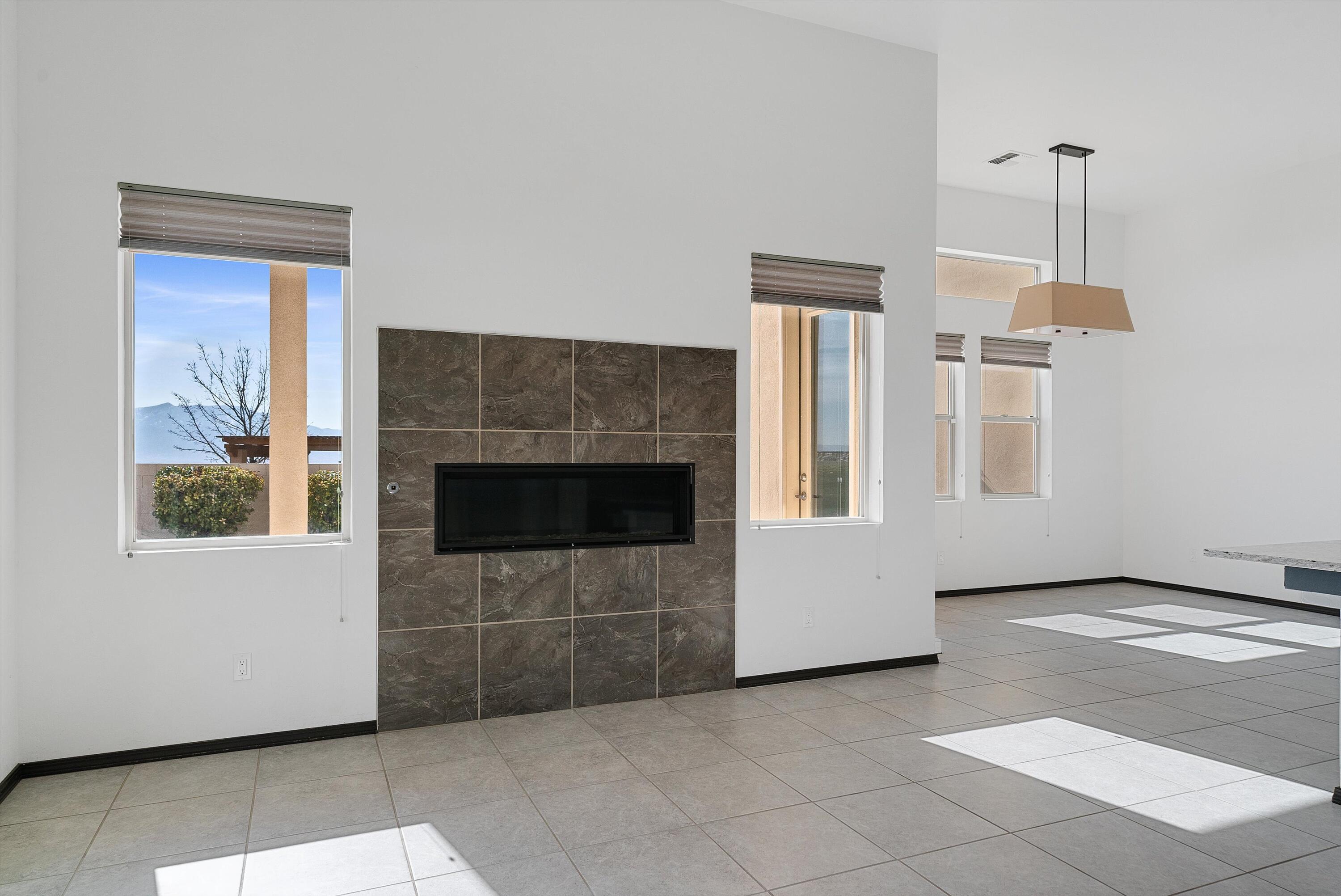 6052 Redondo Sierra Vista Ne