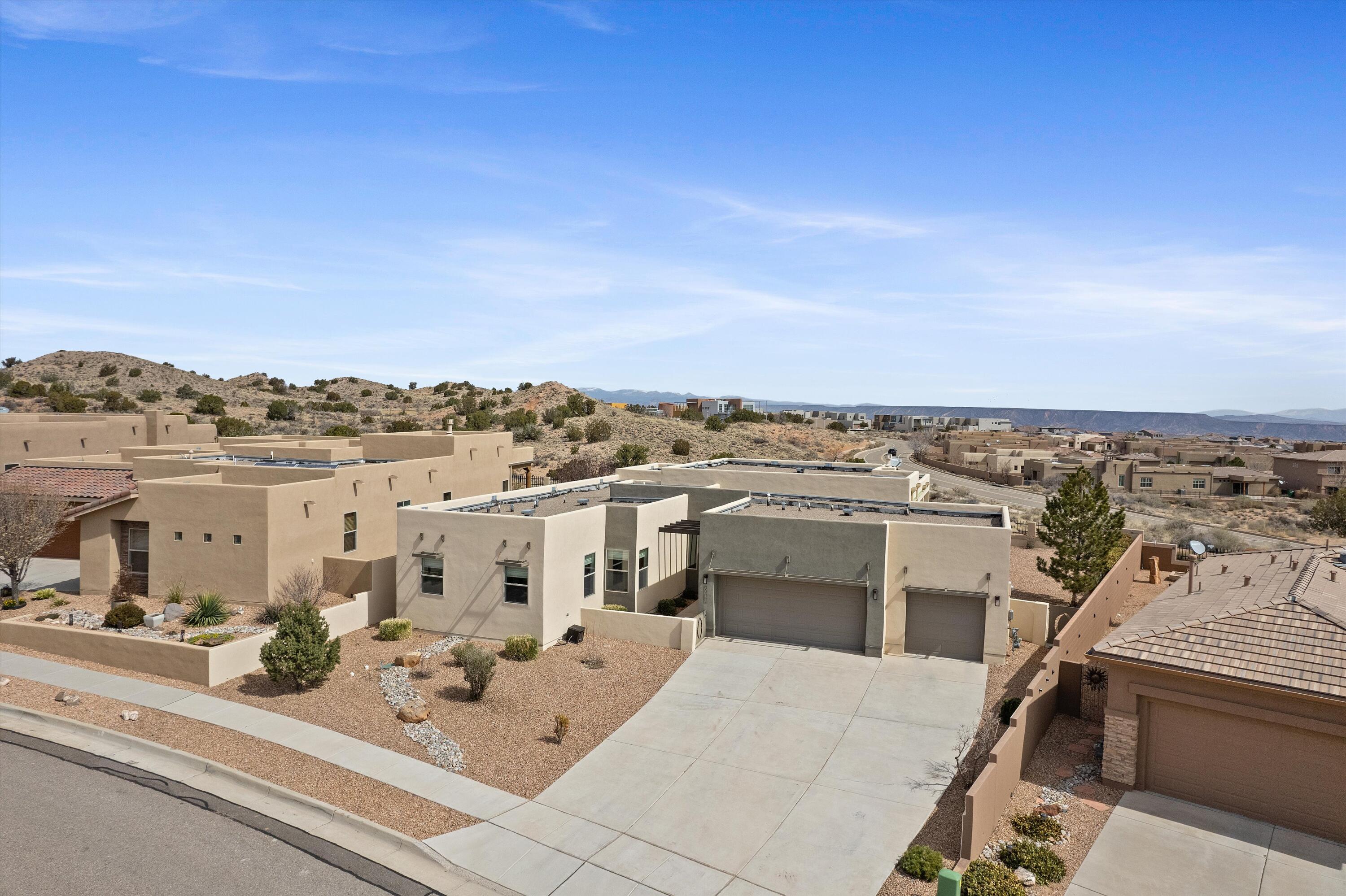 6052 Redondo Sierra Vista Ne