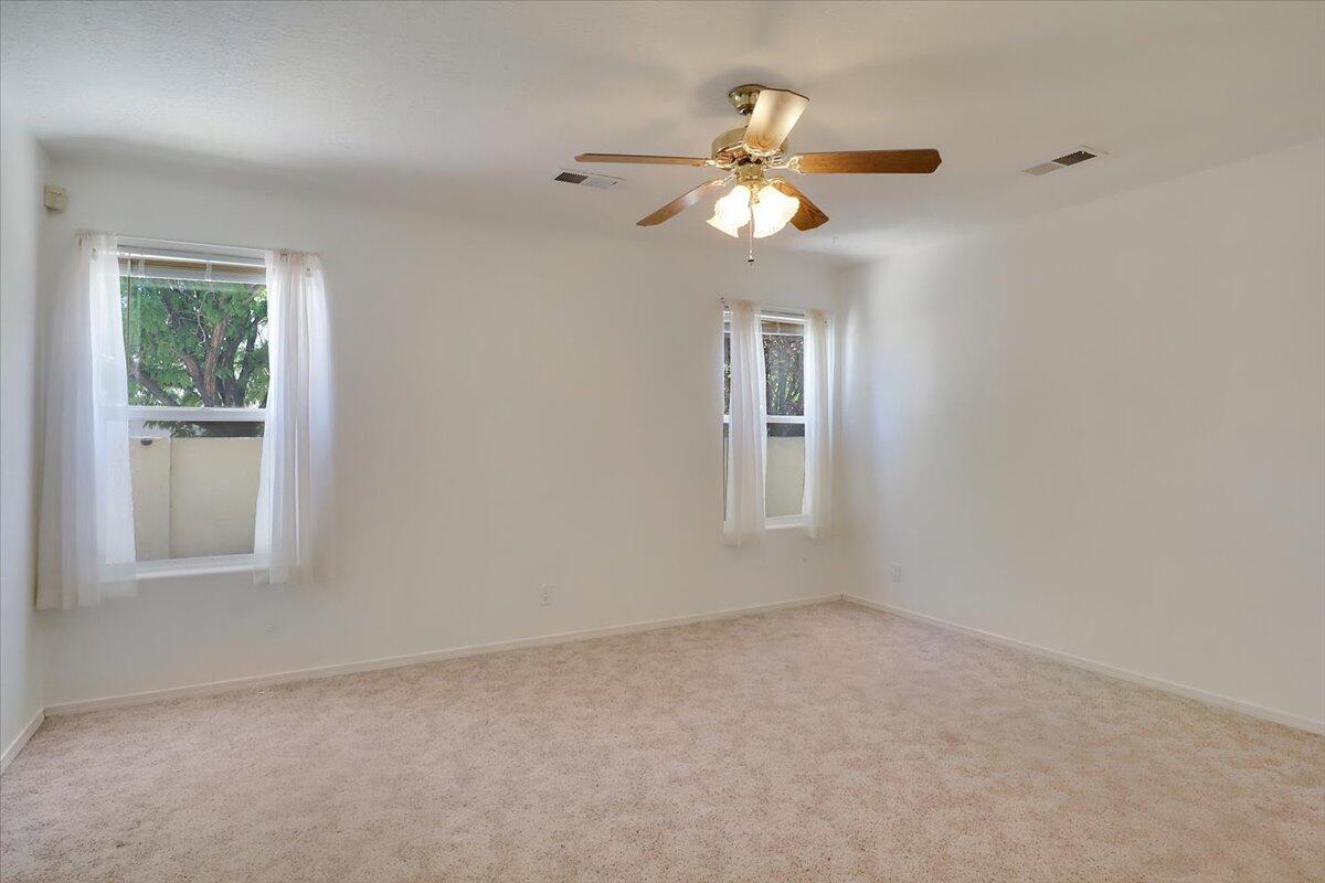 279 Chaparral Loop SE