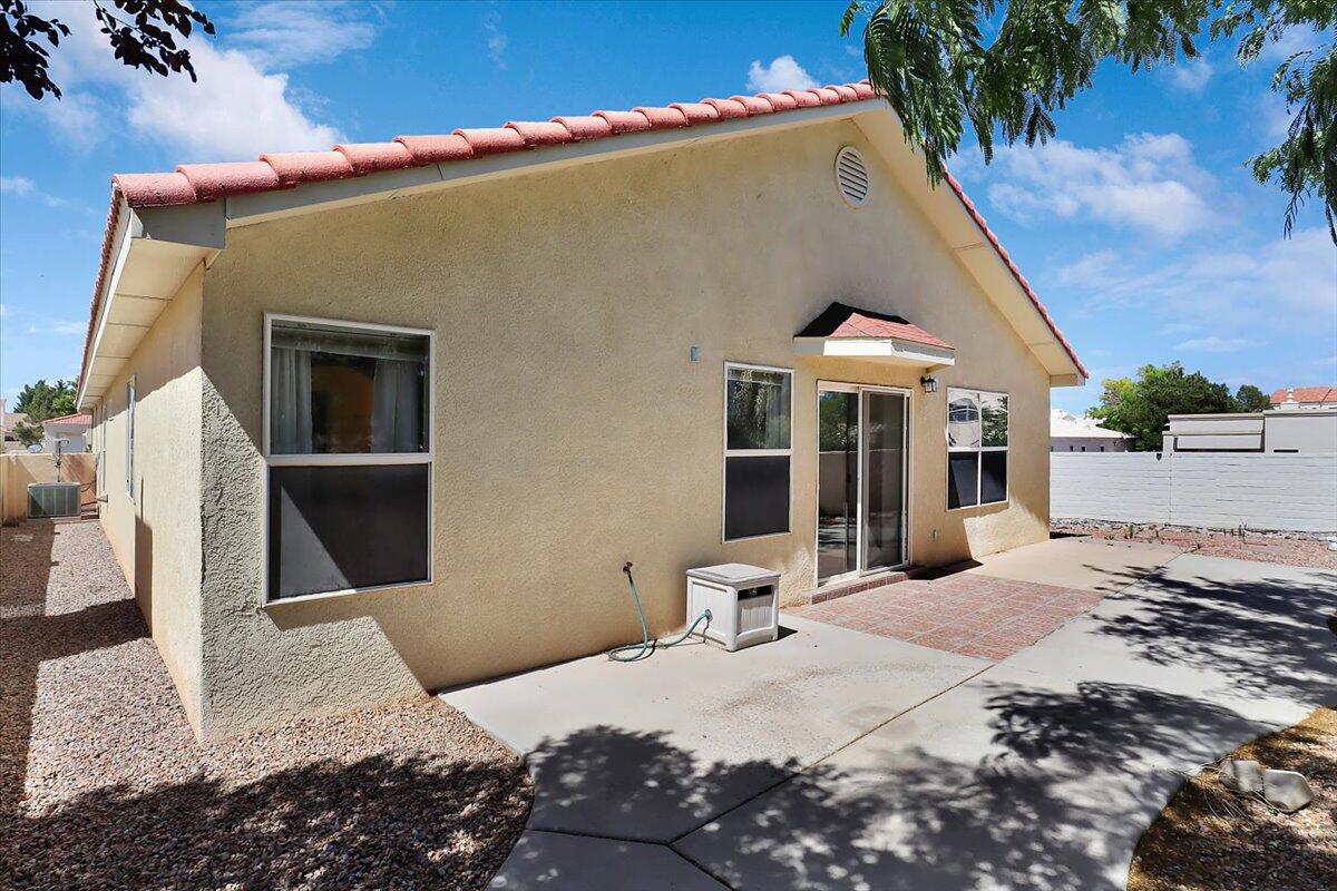 279 Chaparral Loop SE