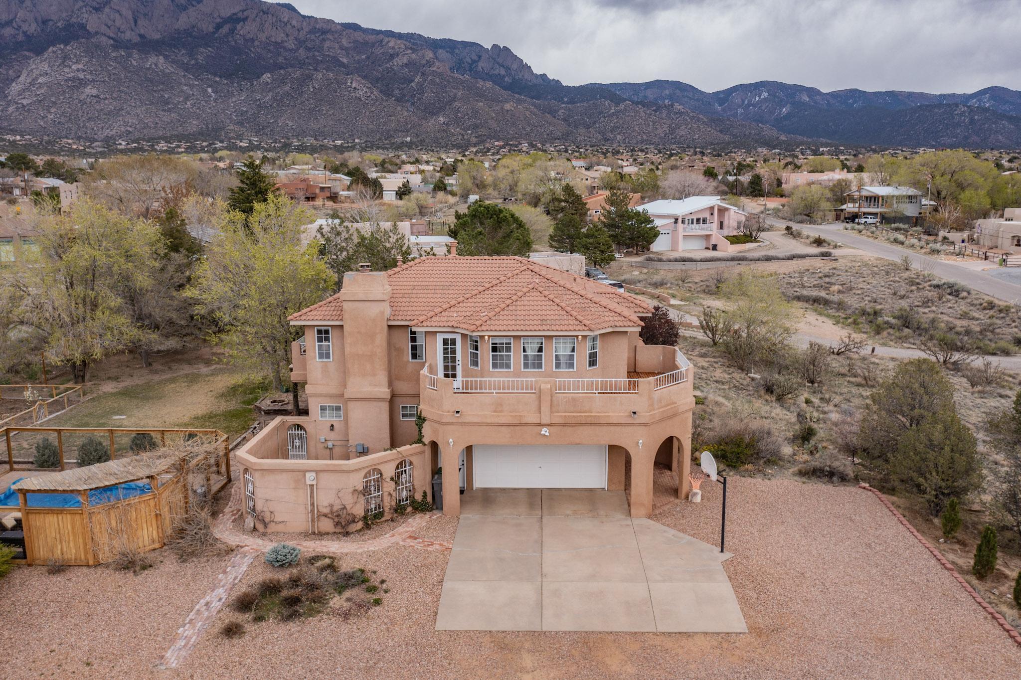 11205 Oakland Avenue NE