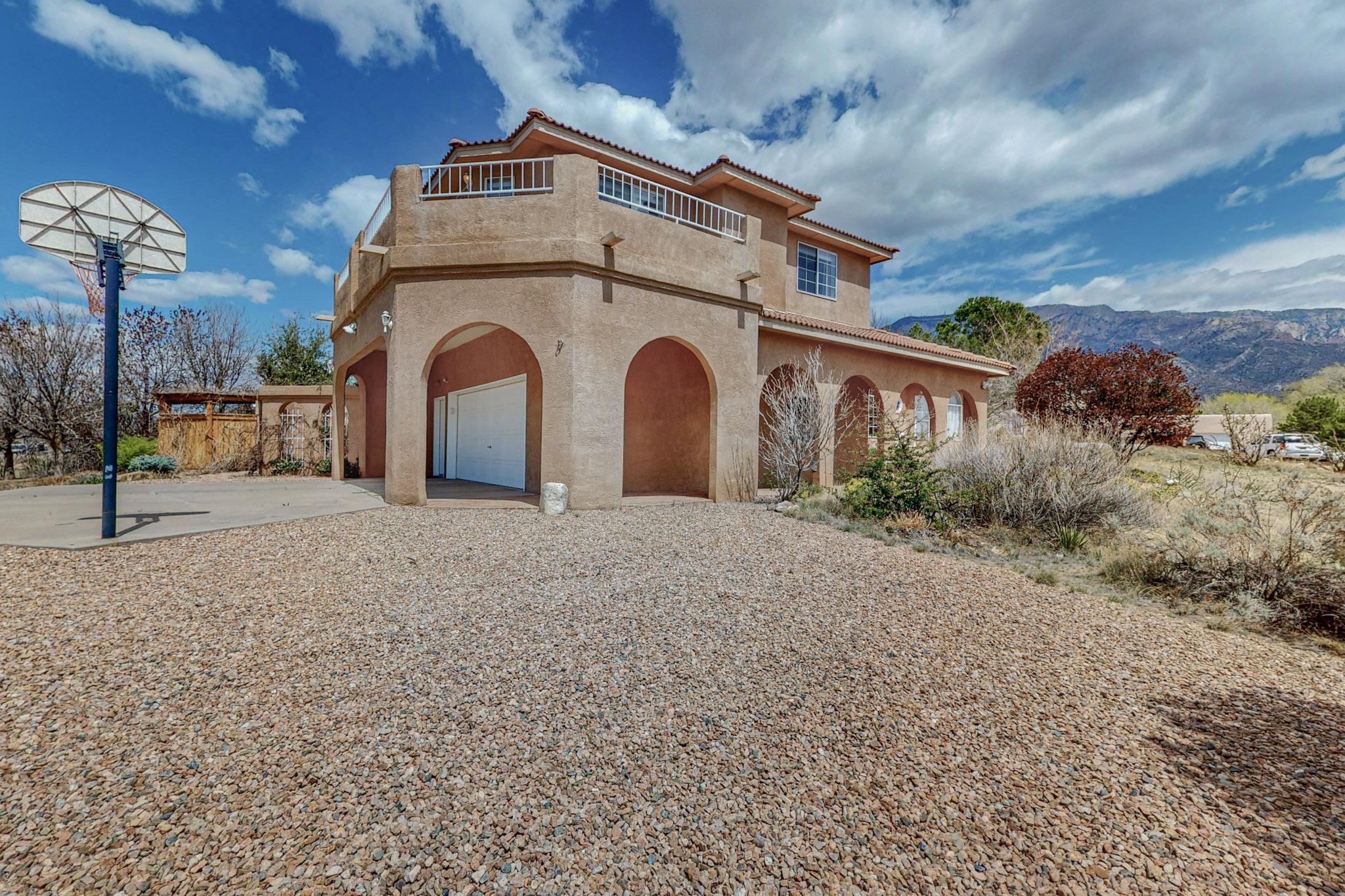 11205 Oakland Avenue NE