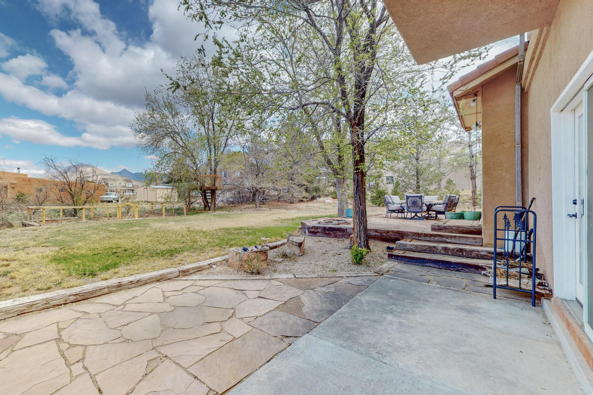 11205 Oakland Avenue NE