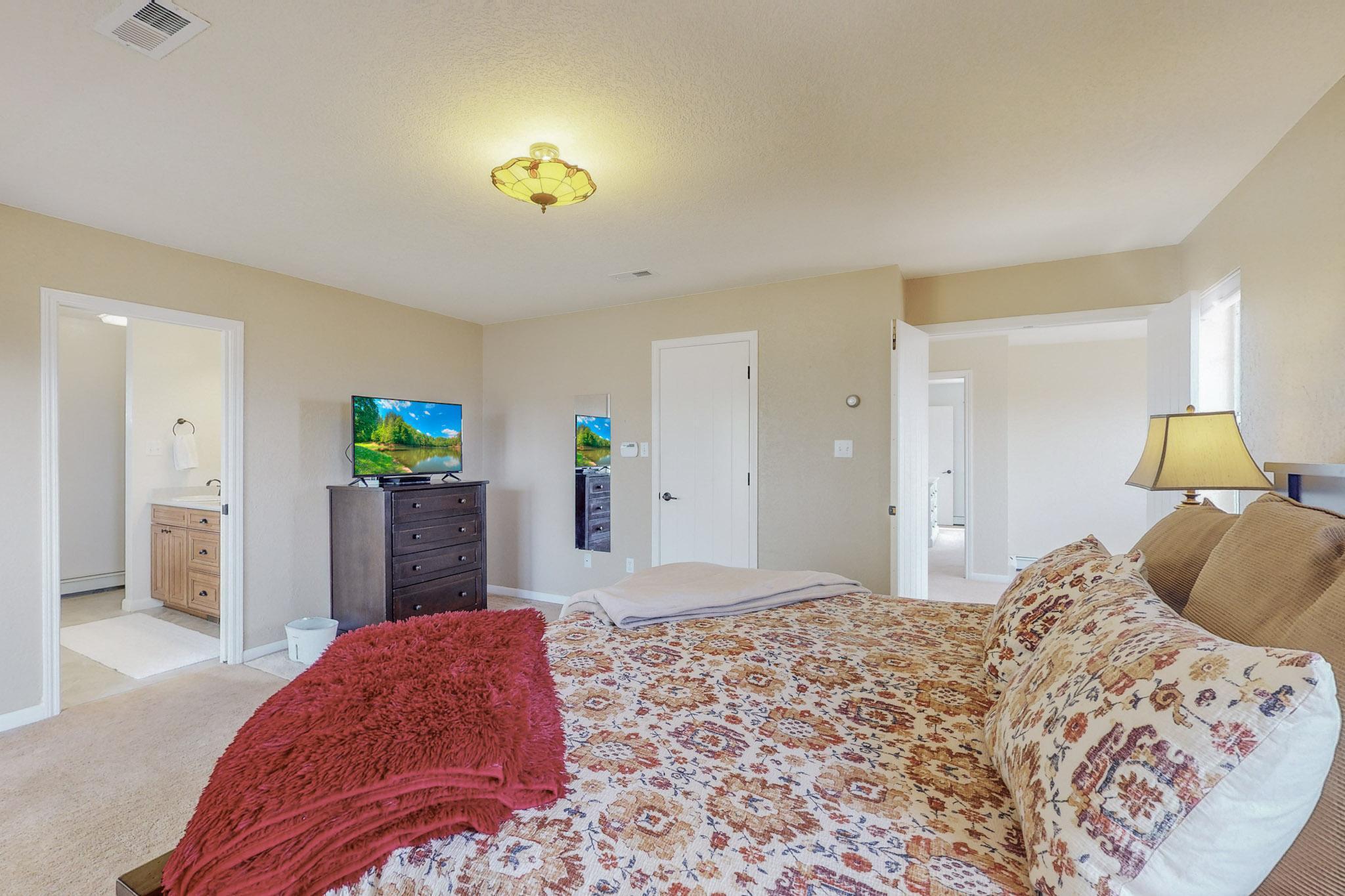 11205 Oakland Avenue NE