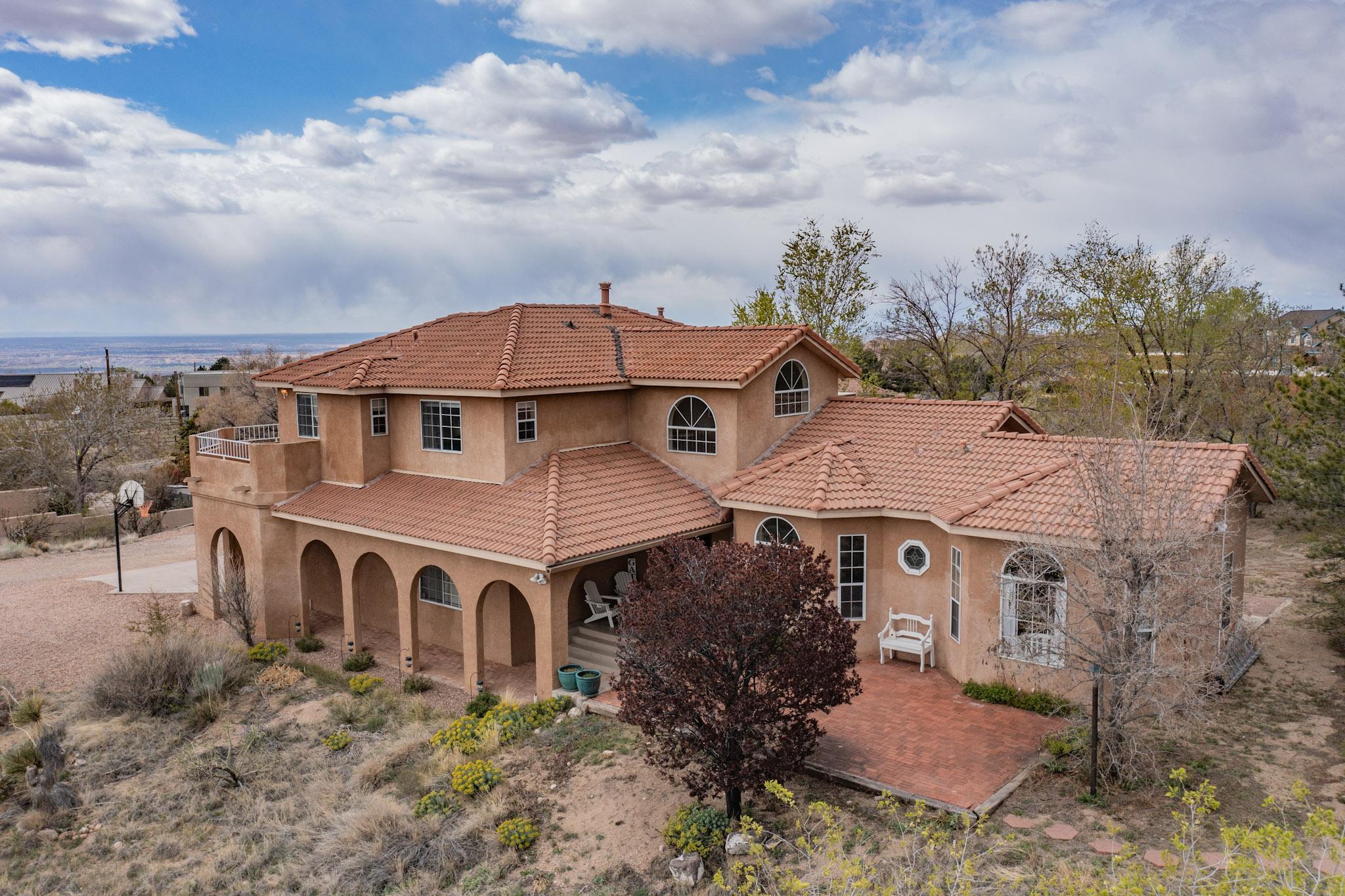 11205 Oakland Avenue NE