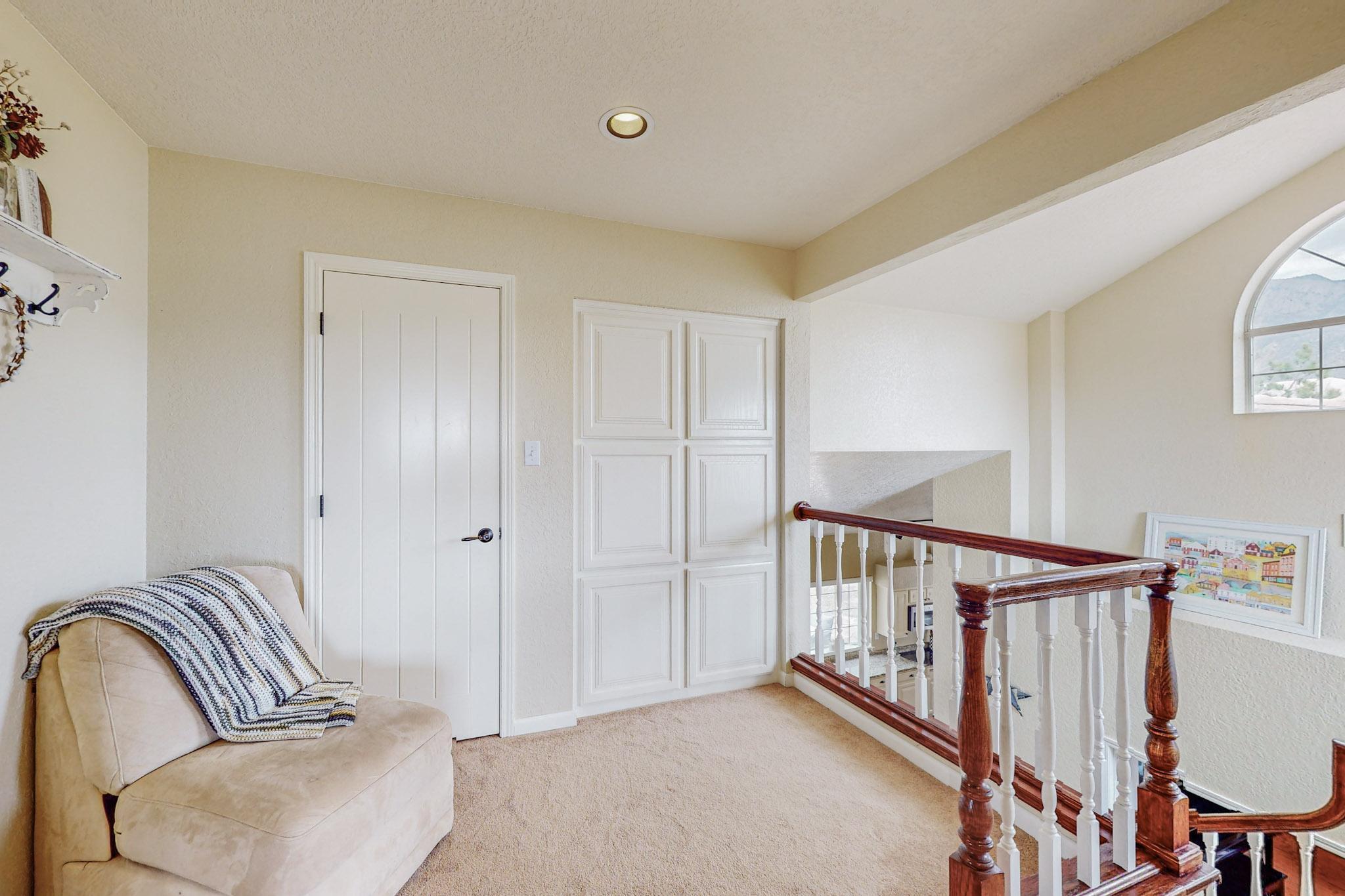 11205 Oakland Avenue NE