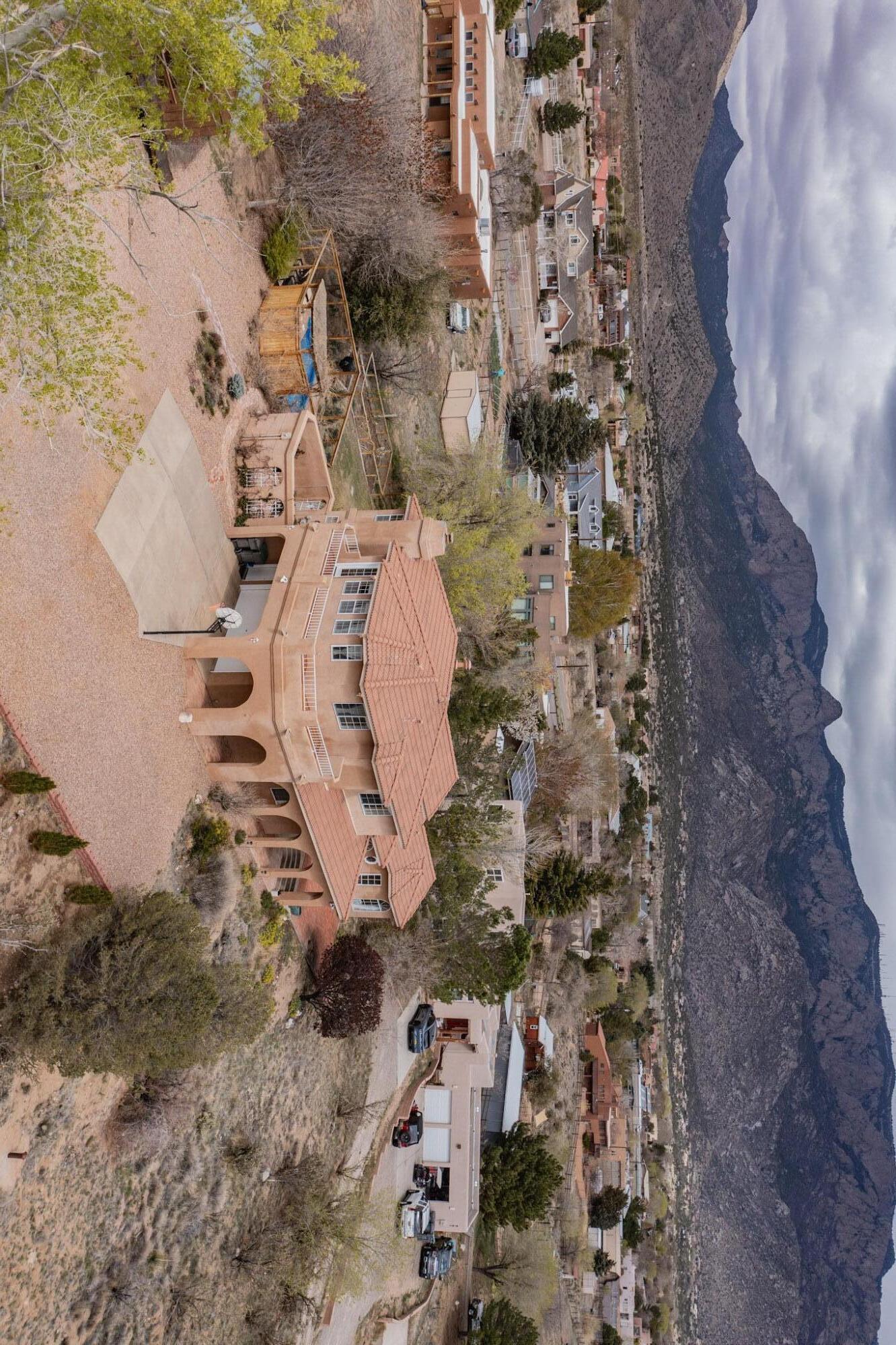 11205 Oakland Avenue NE