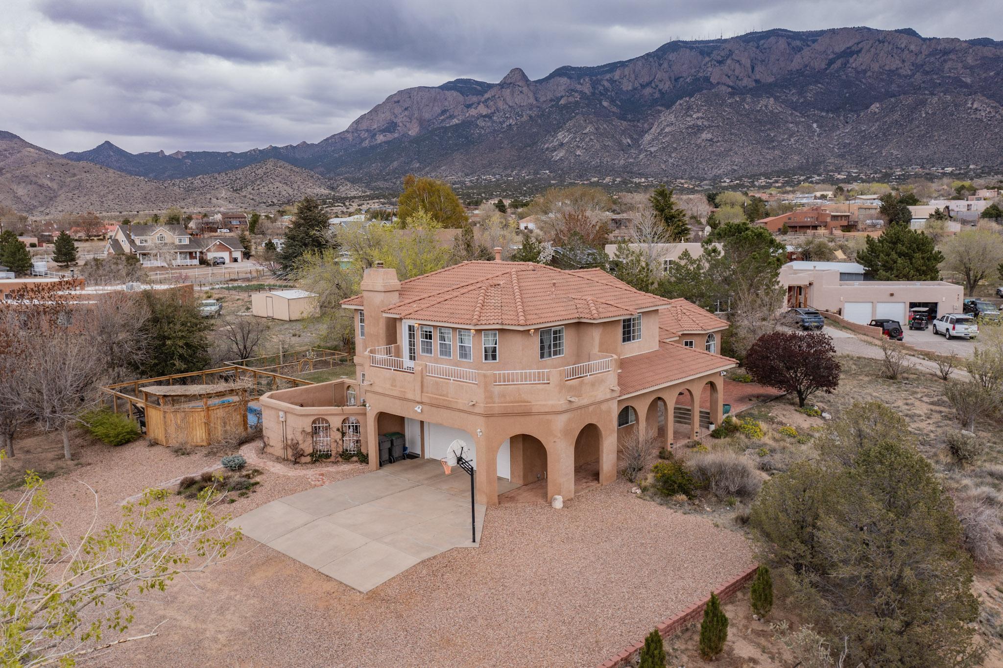 11205 Oakland Avenue NE