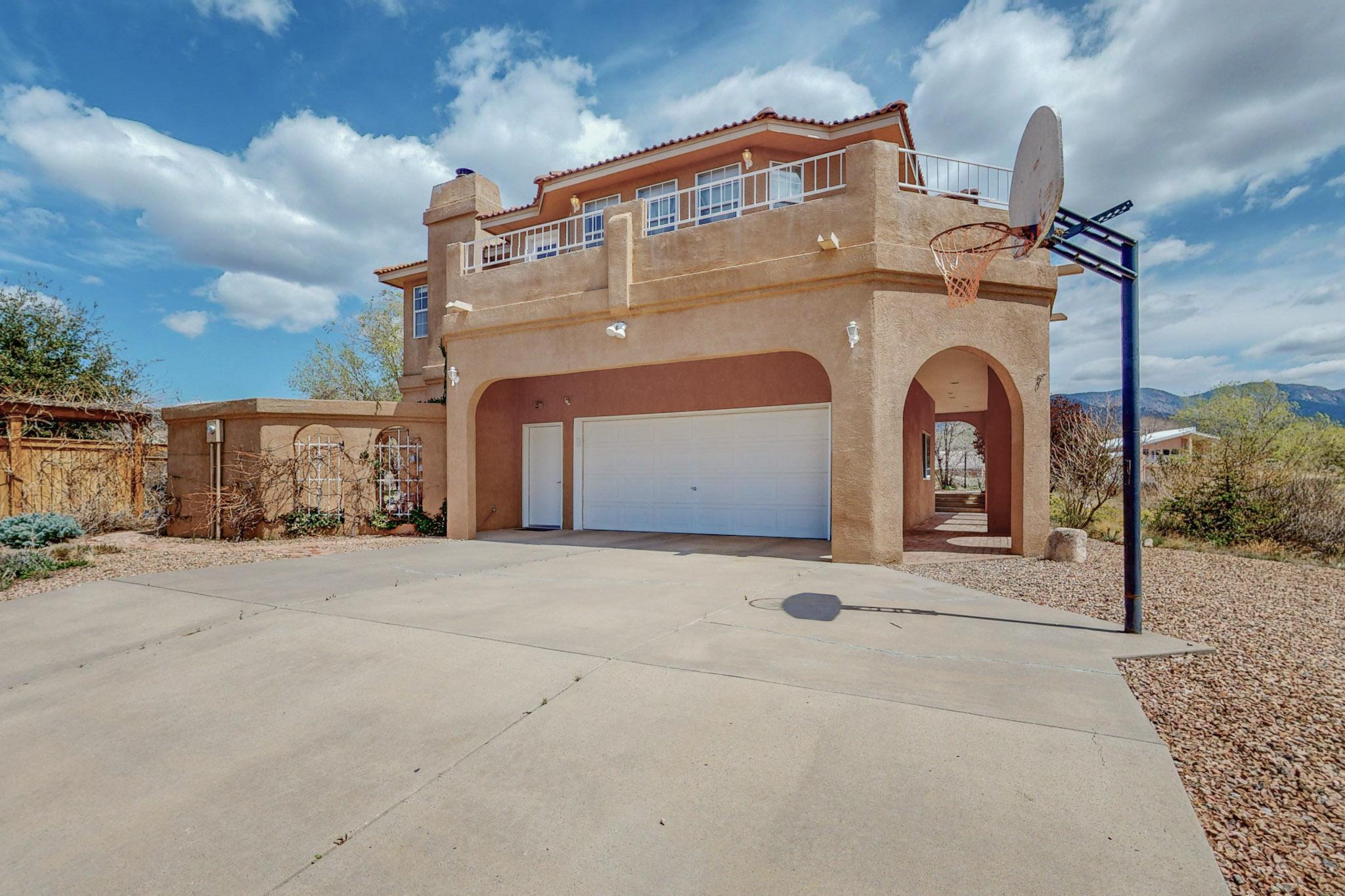 11205 Oakland Avenue NE