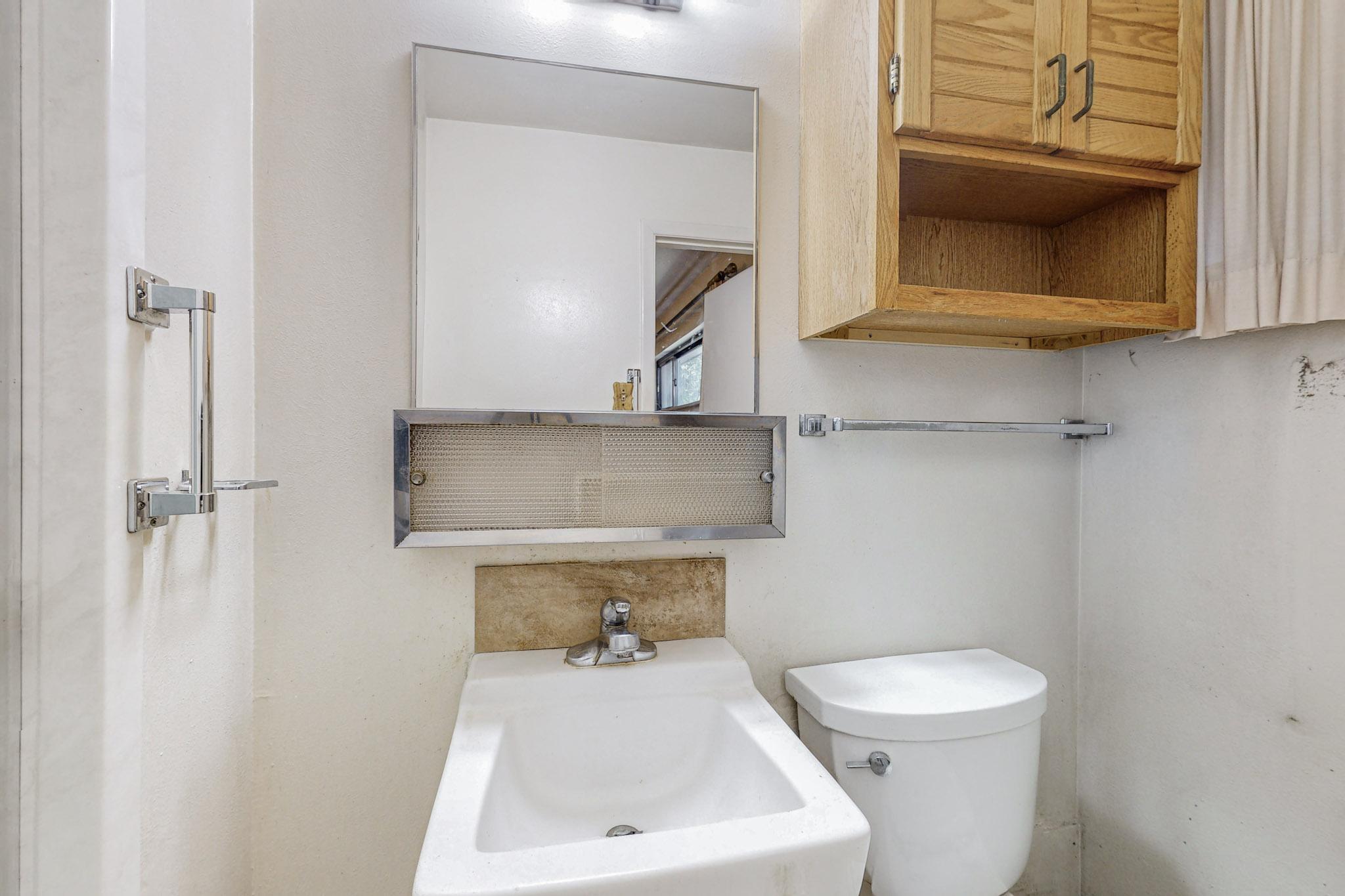 9000 Bellehaven Avenue NE