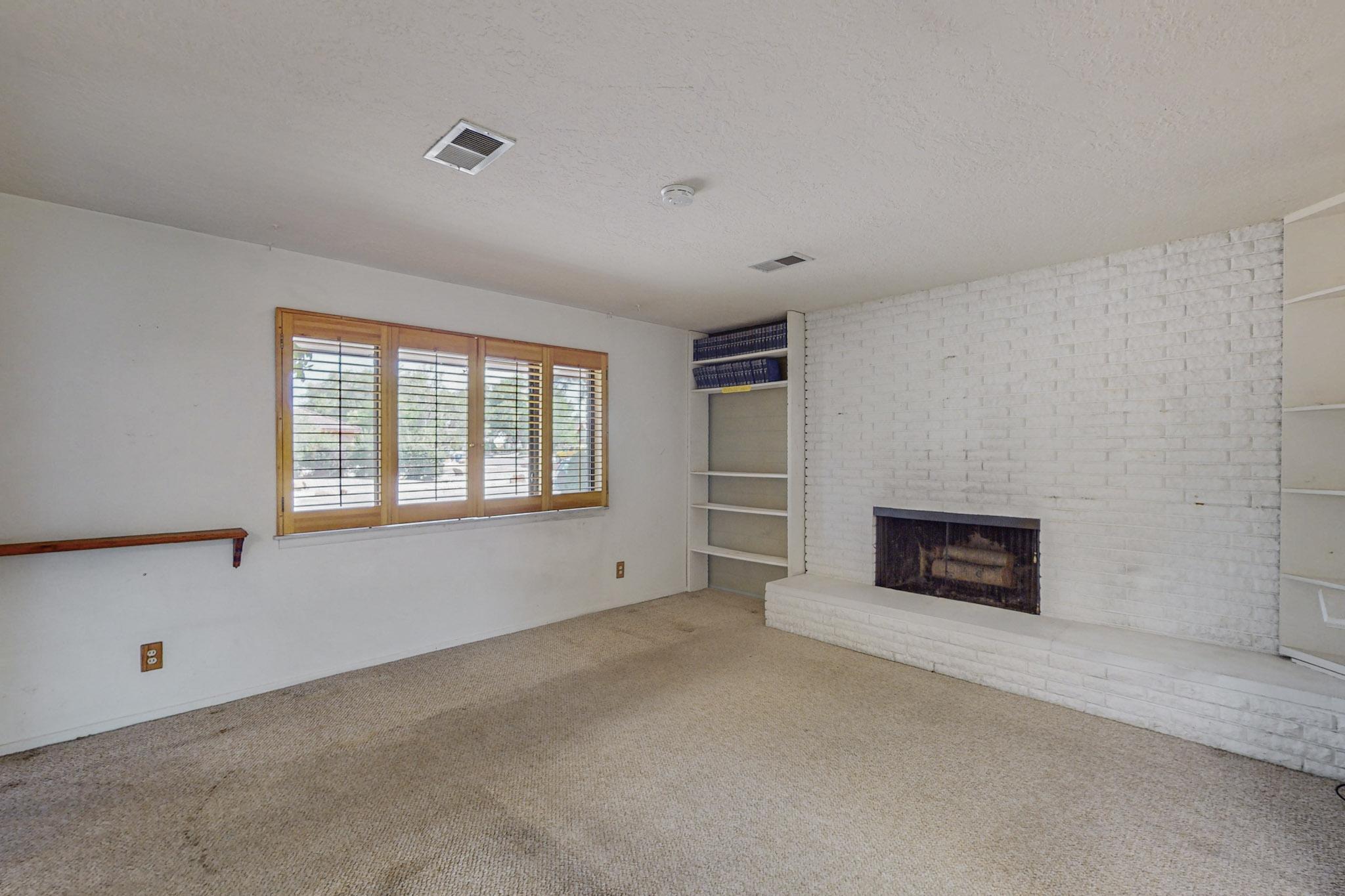 9000 Bellehaven Avenue NE