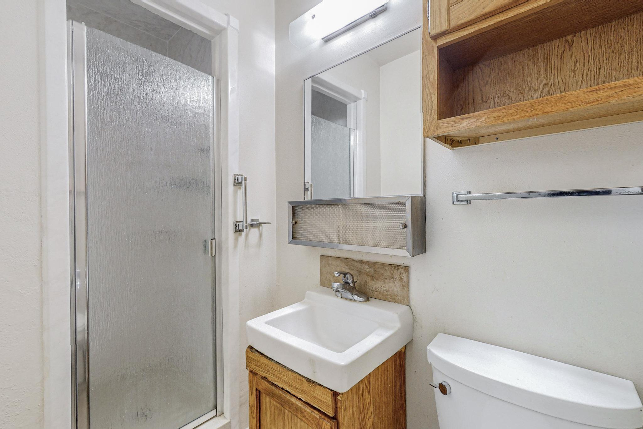 9000 Bellehaven Avenue NE