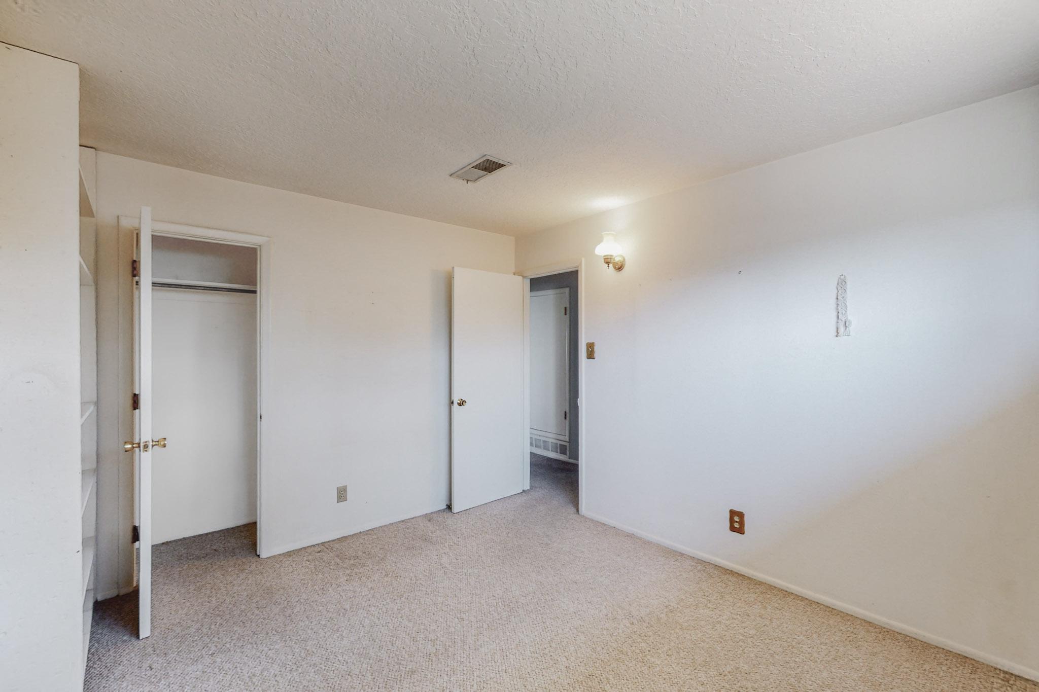 9000 Bellehaven Avenue NE