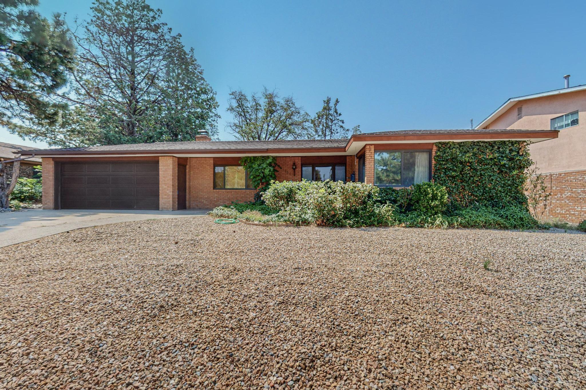 9000 Bellehaven Avenue NE