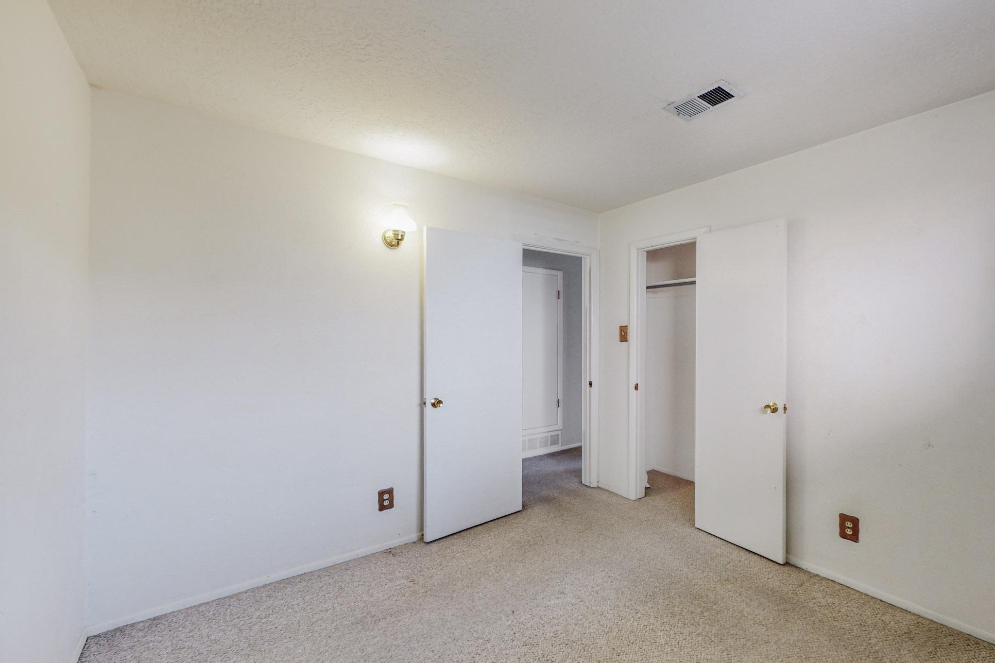 9000 Bellehaven Avenue NE