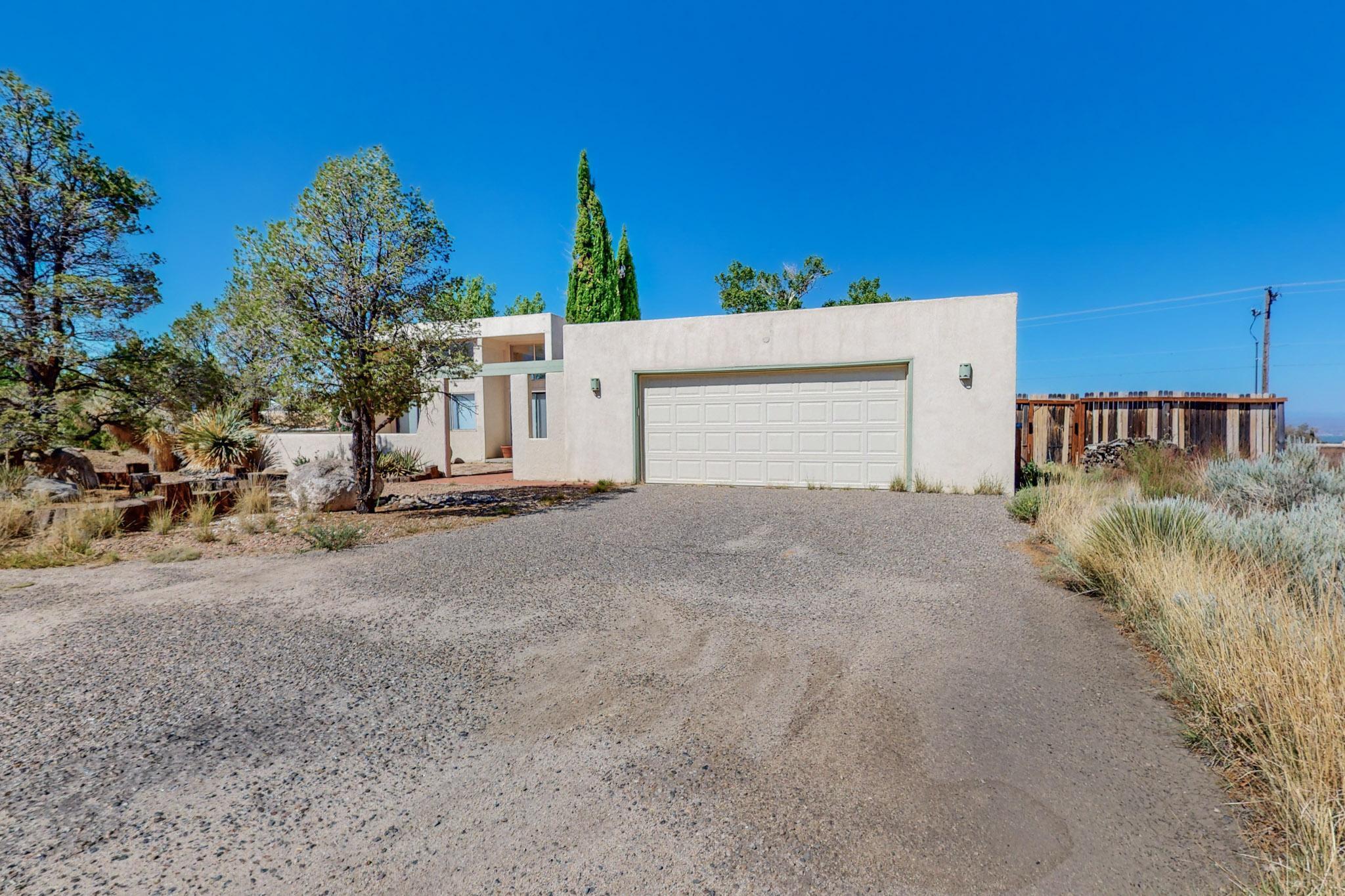 726 Tramway Vista Place NE 4