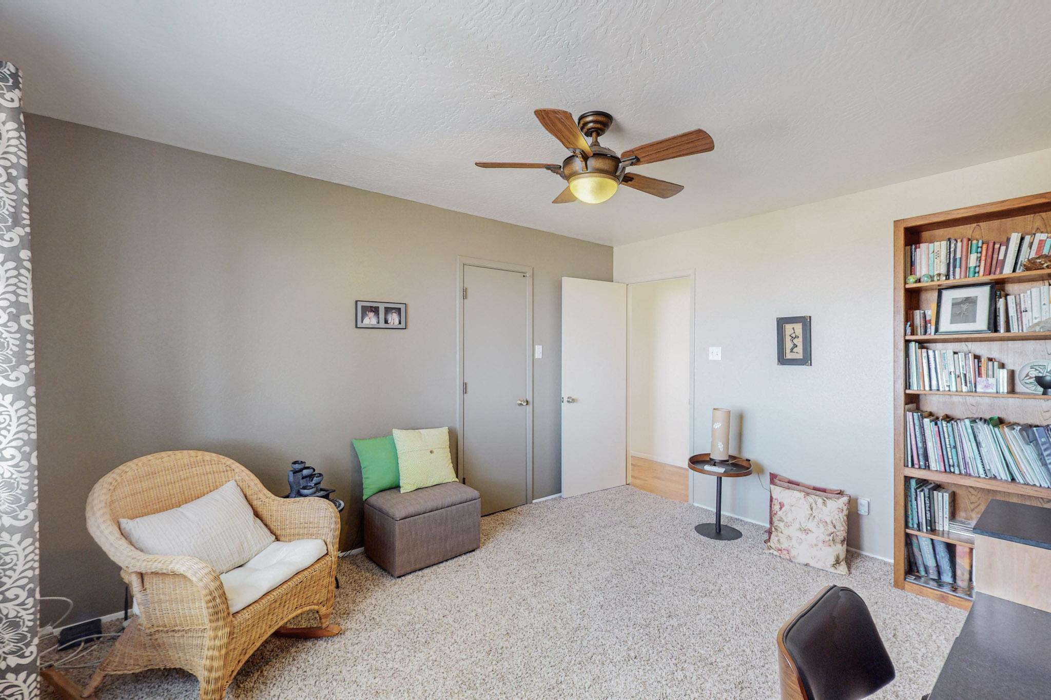 726 Tramway Vista Place NE 4