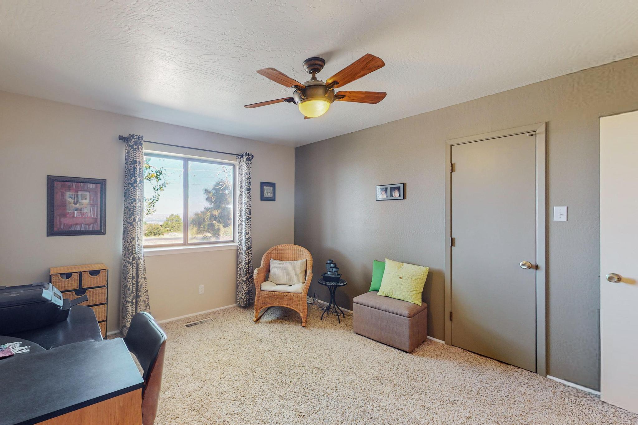 726 Tramway Vista Place NE 4