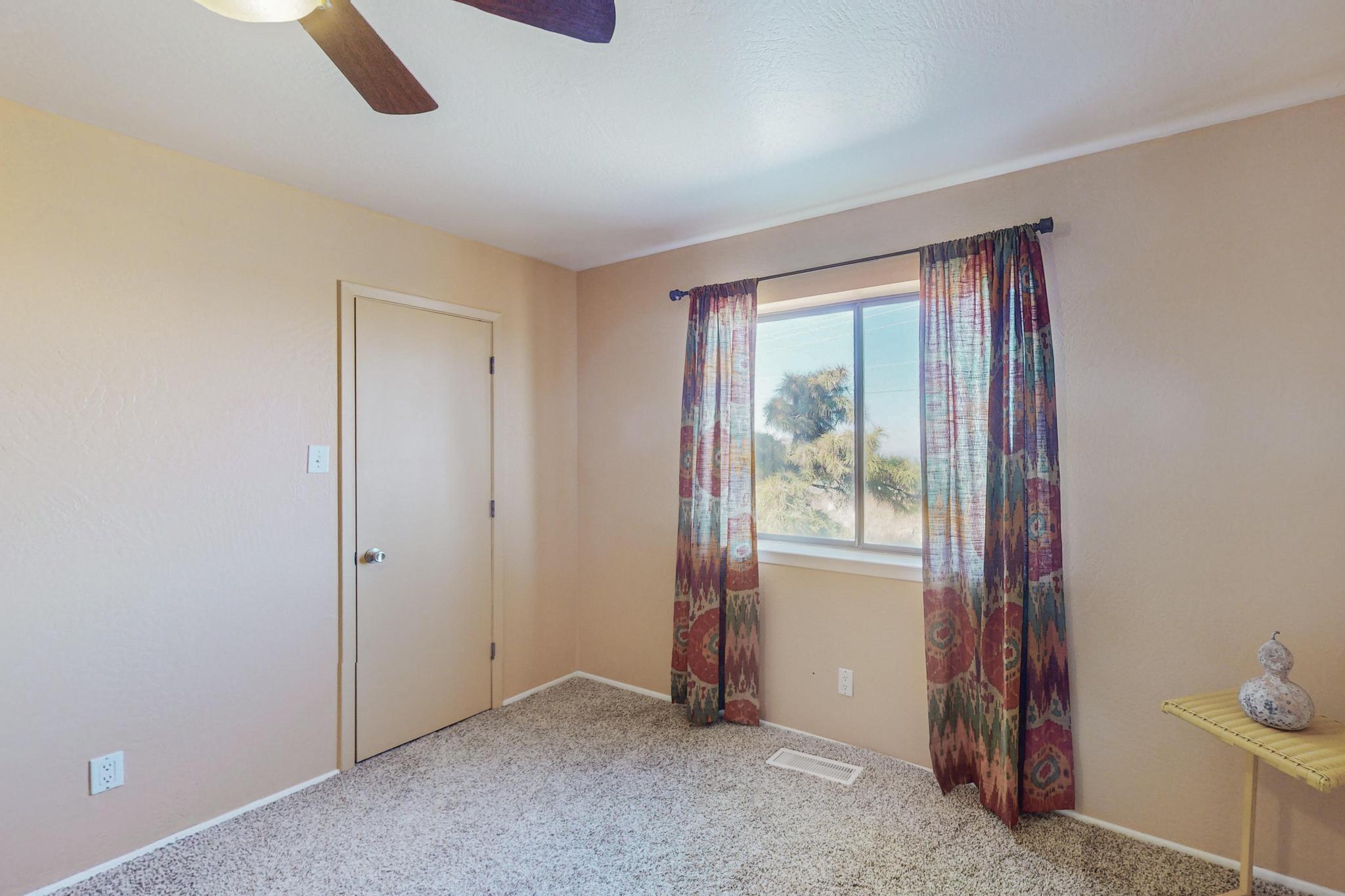 726 Tramway Vista Place NE 4