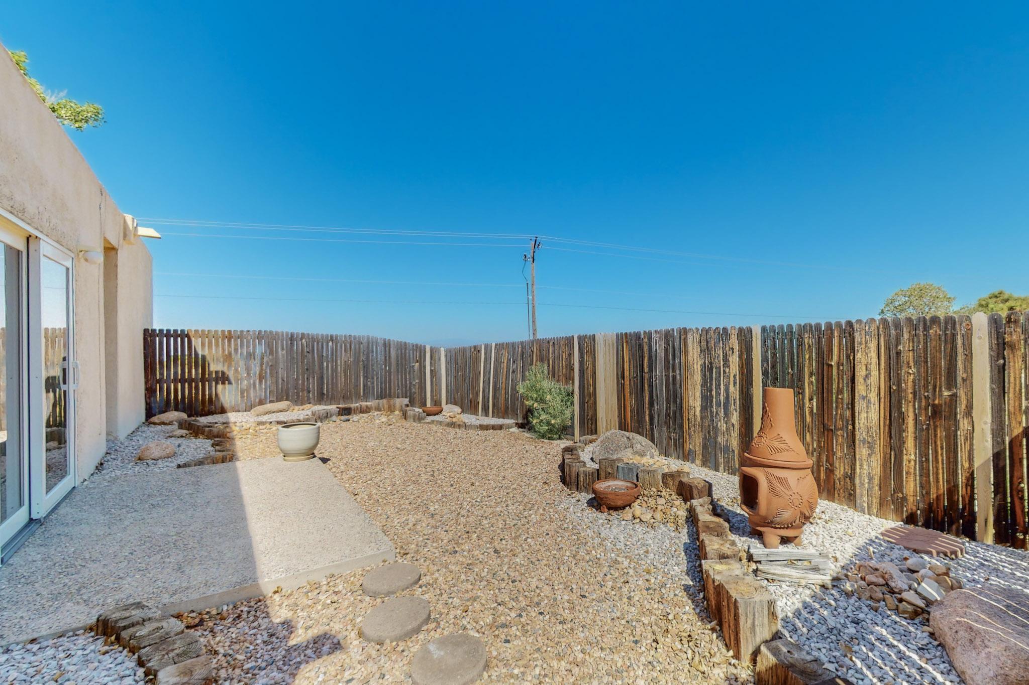 726 Tramway Vista Place NE 4