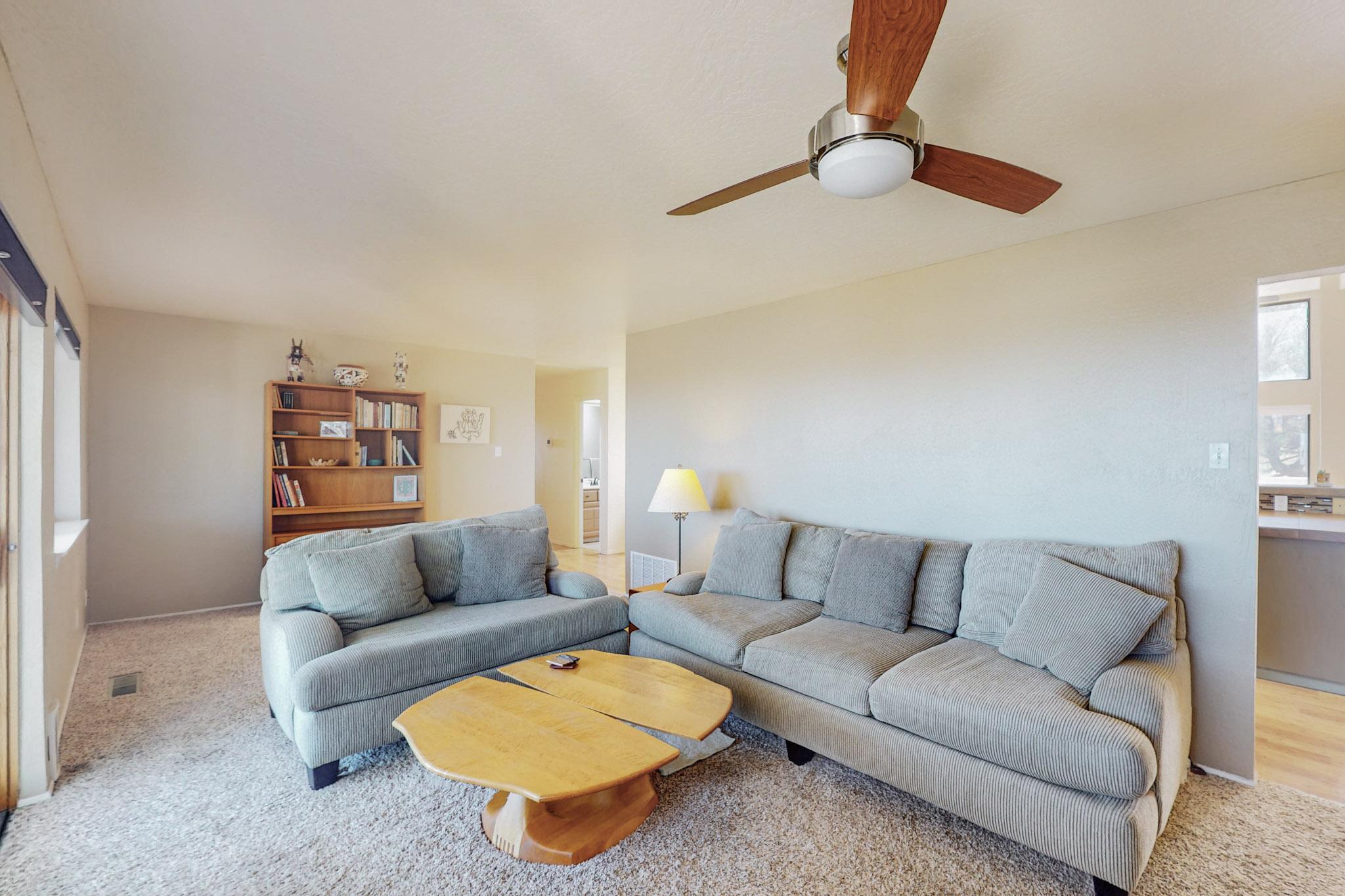 726 Tramway Vista Place NE 4