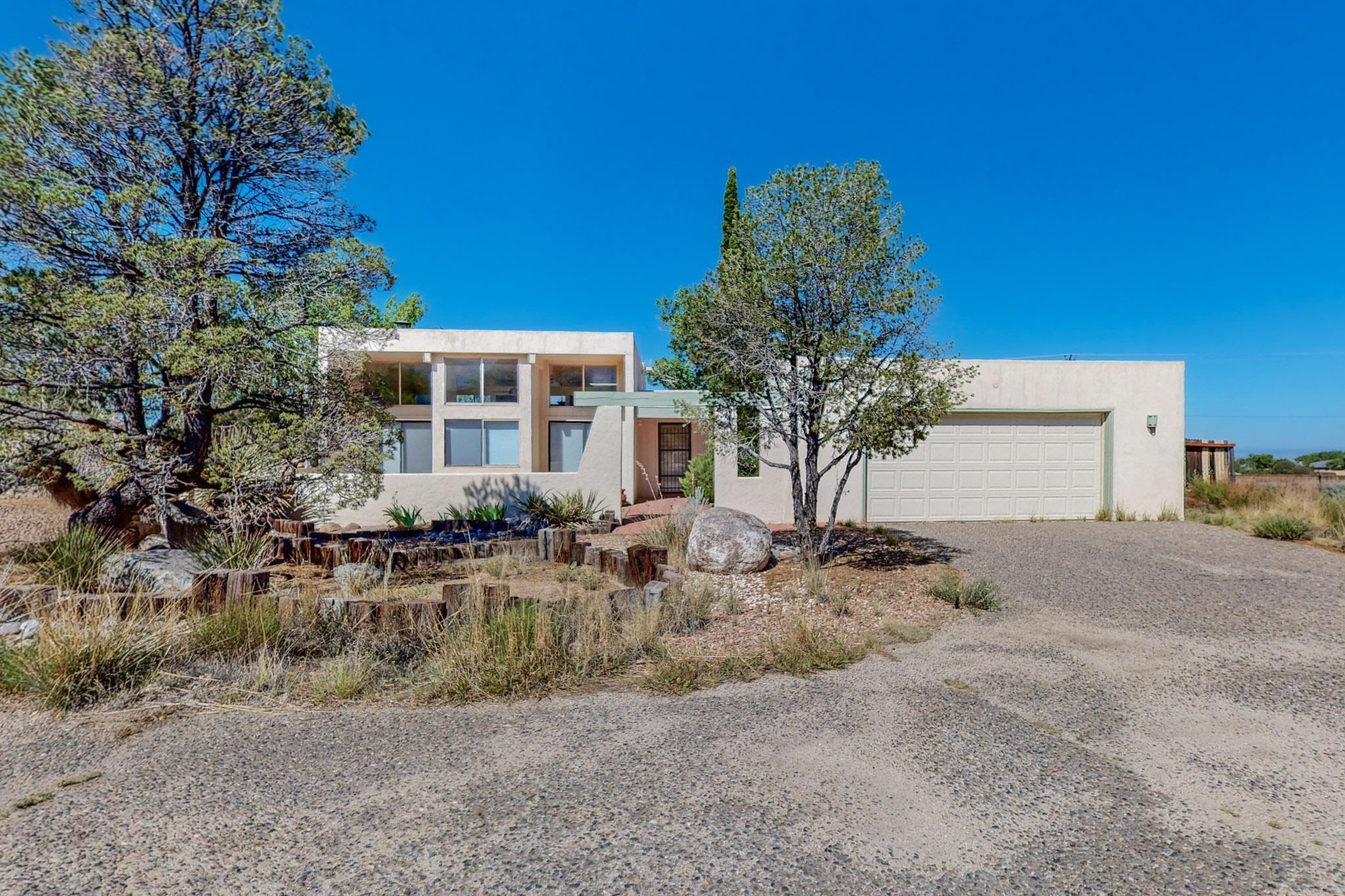 726 Tramway Vista Place NE 4