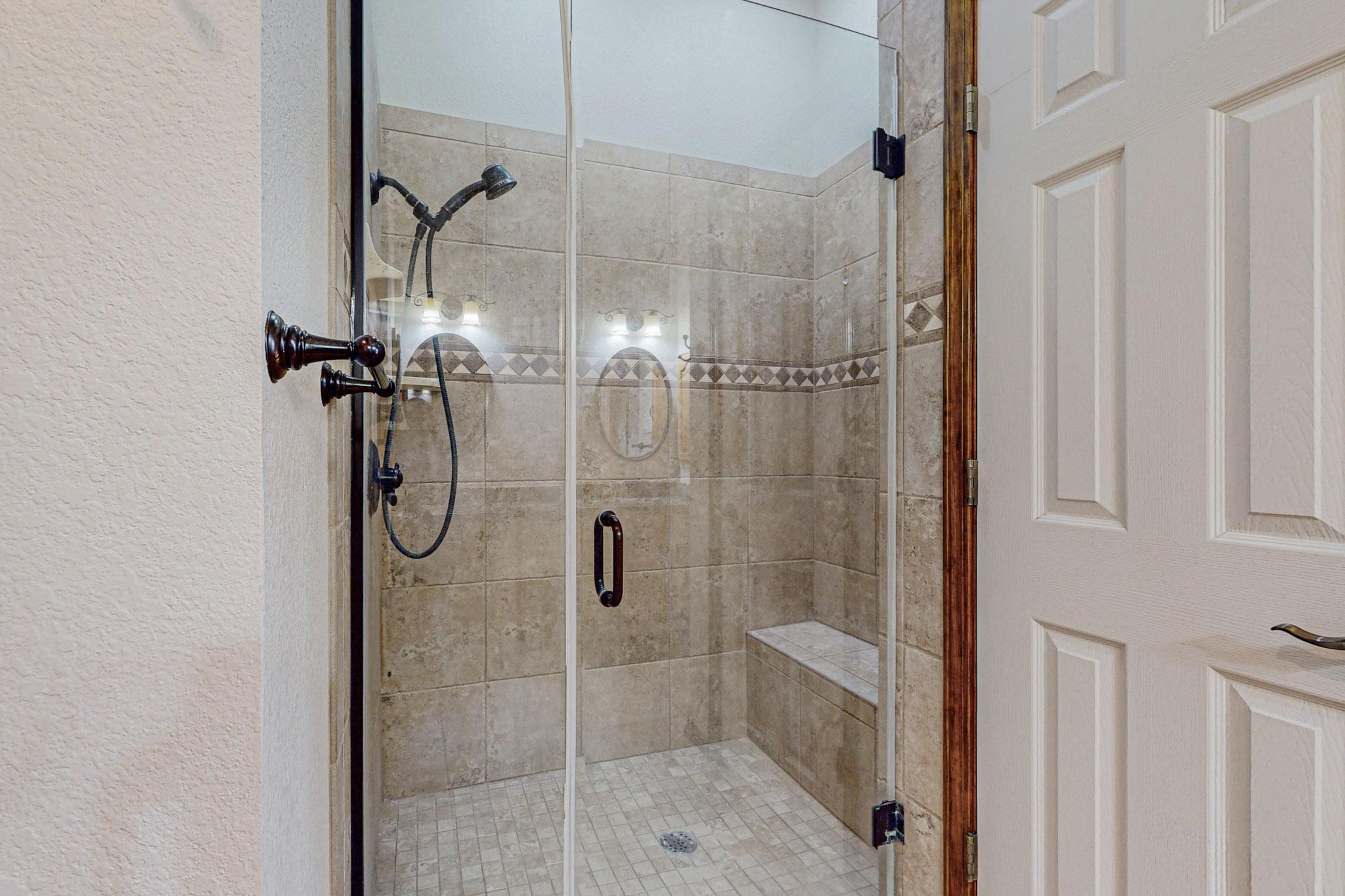 1039 W MEADOWLARK Lane